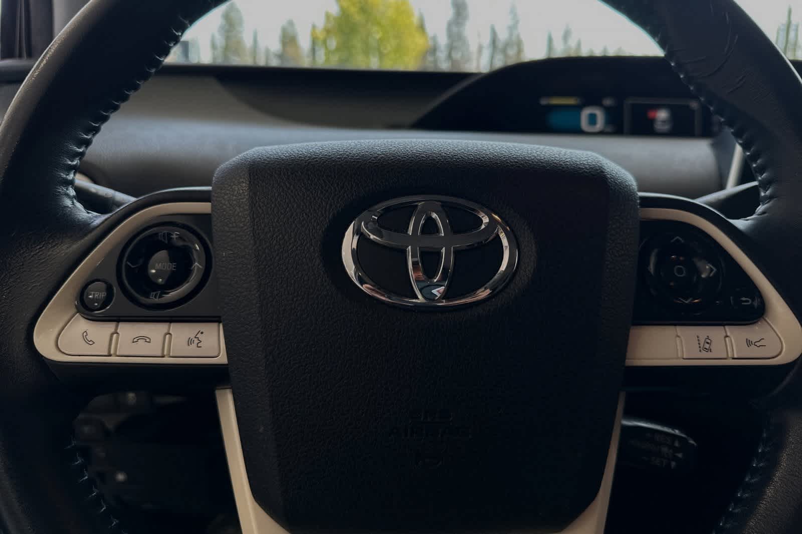 2018 Toyota Prius Prime Plus 24