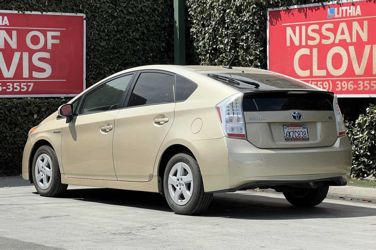 2010 Toyota Prius II 7