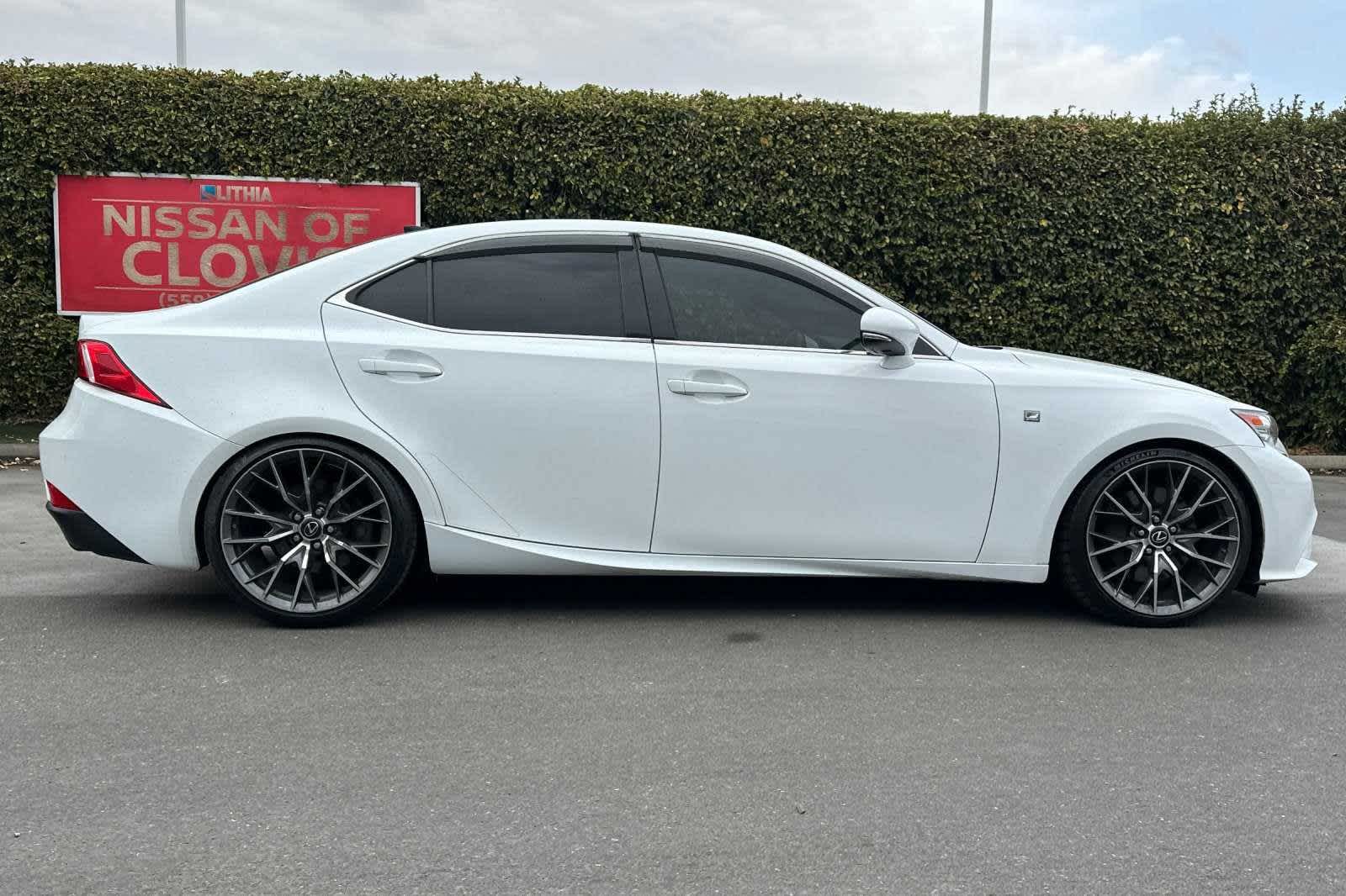 2015 Lexus IS 350 350 9