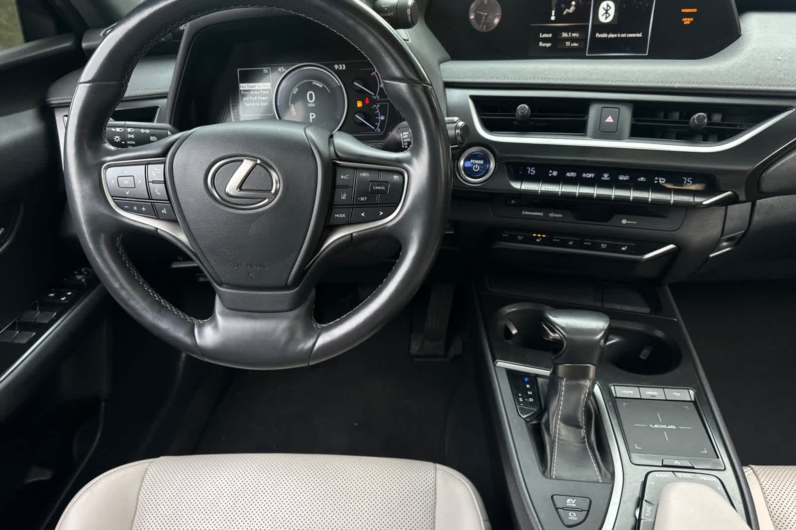 2019 Lexus UX UX 250h 17