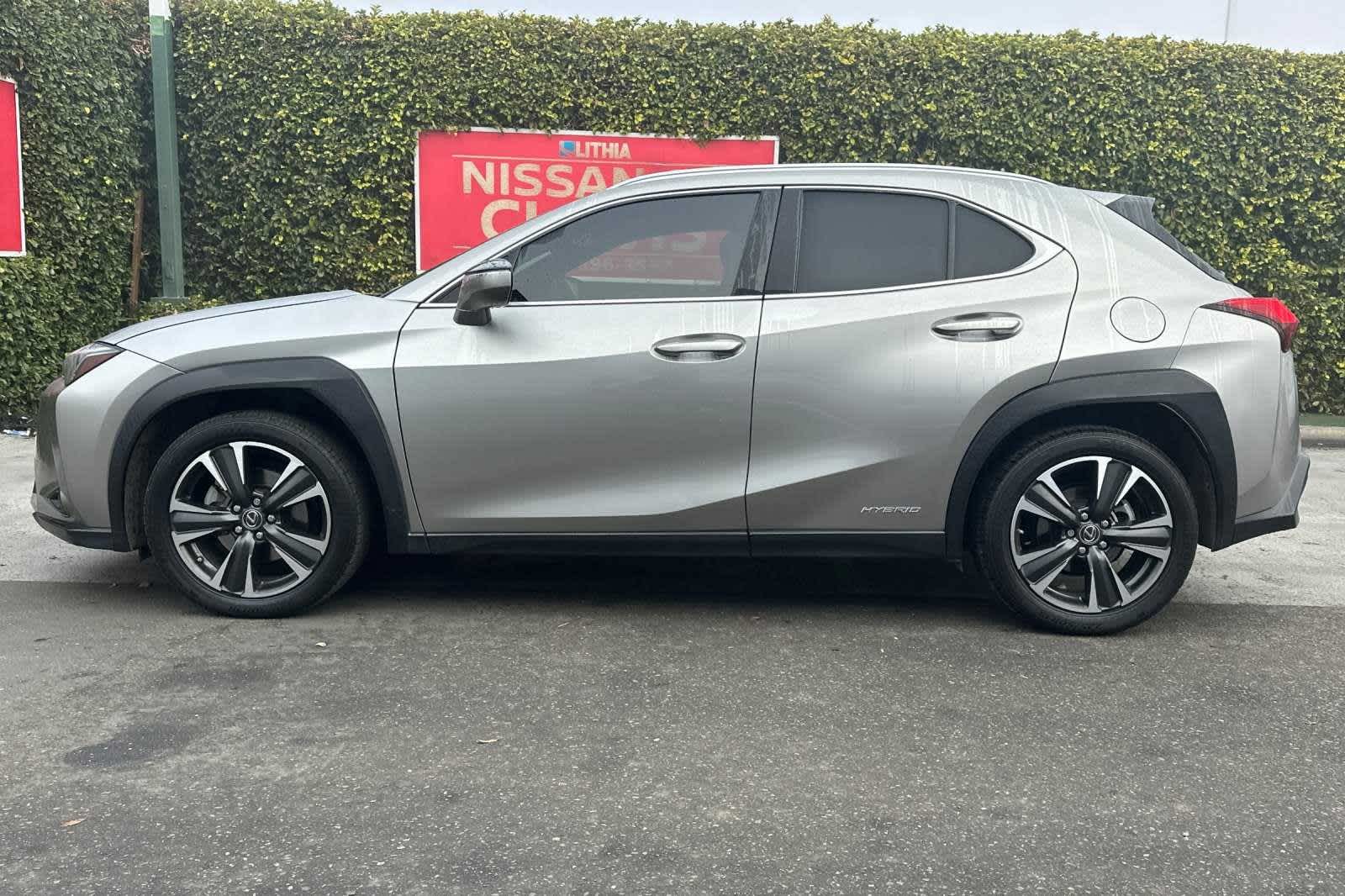 2019 Lexus UX UX 250h 6