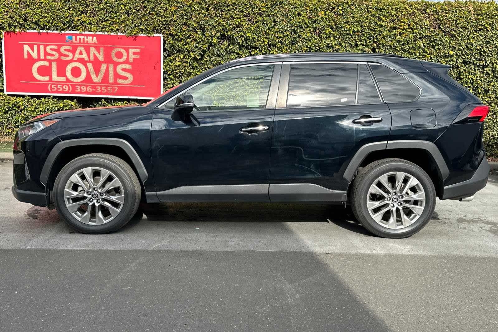 2021 Toyota RAV4 Limited 6