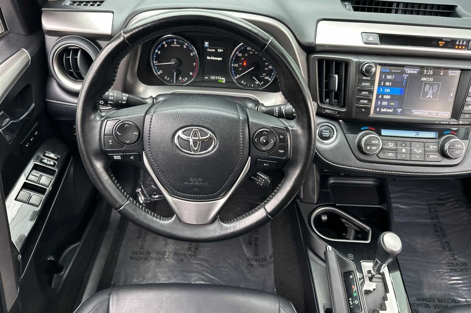 2017 Toyota RAV4 Limited 17