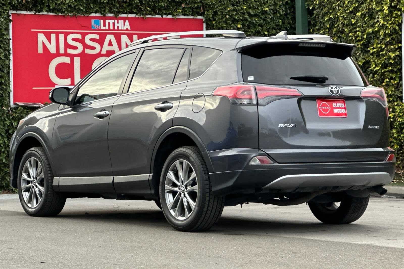 2017 Toyota RAV4 Limited 7