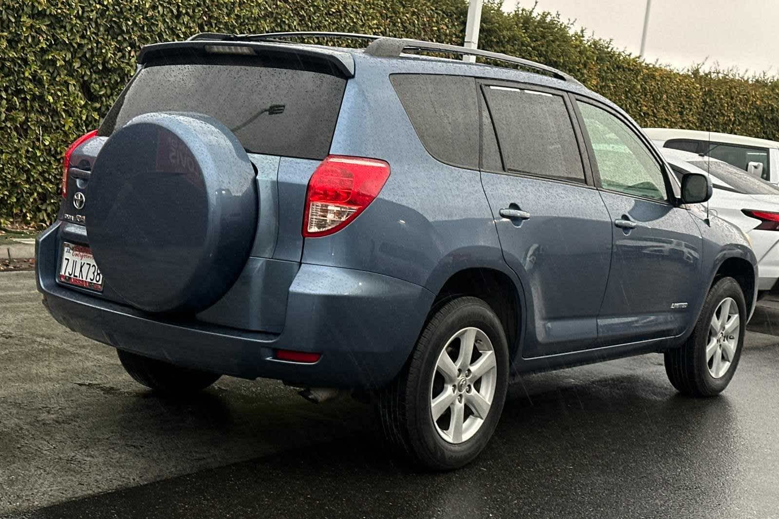 2008 Toyota RAV4 Ltd 3