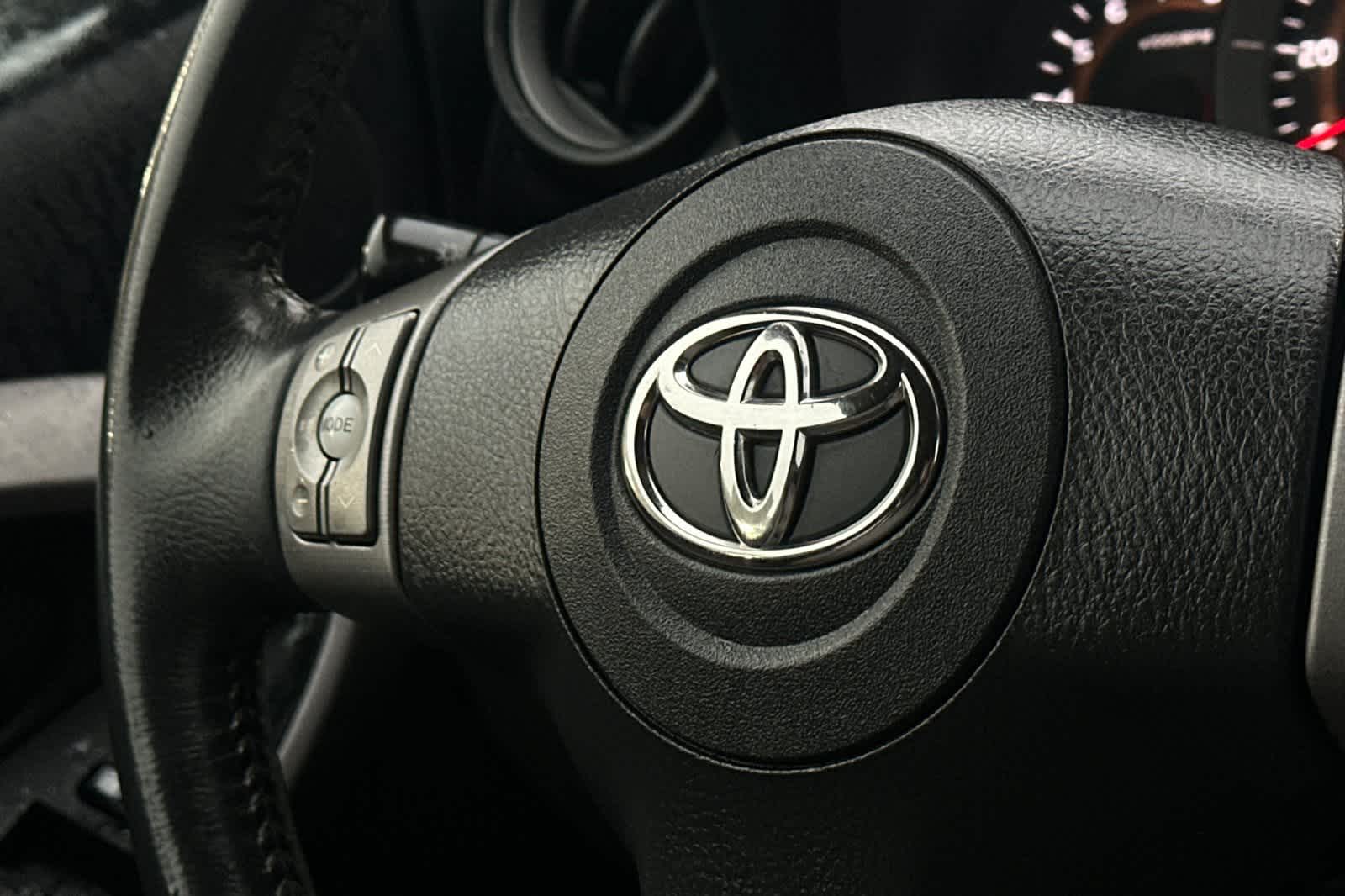 2008 Toyota RAV4 Ltd 24