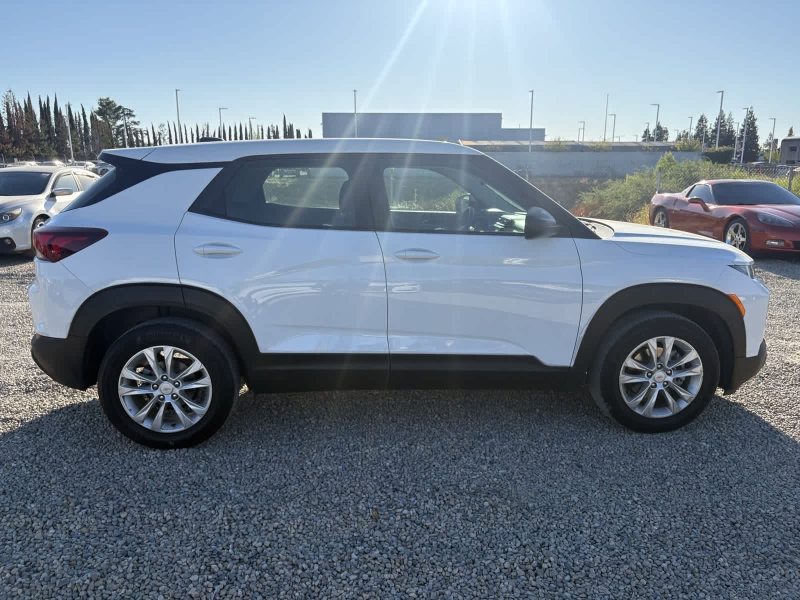 2023 Chevrolet Trailblazer LS photo 9