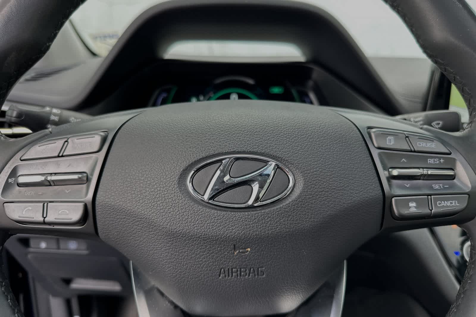 2022 Hyundai IONIQ Hybrid Limited 26