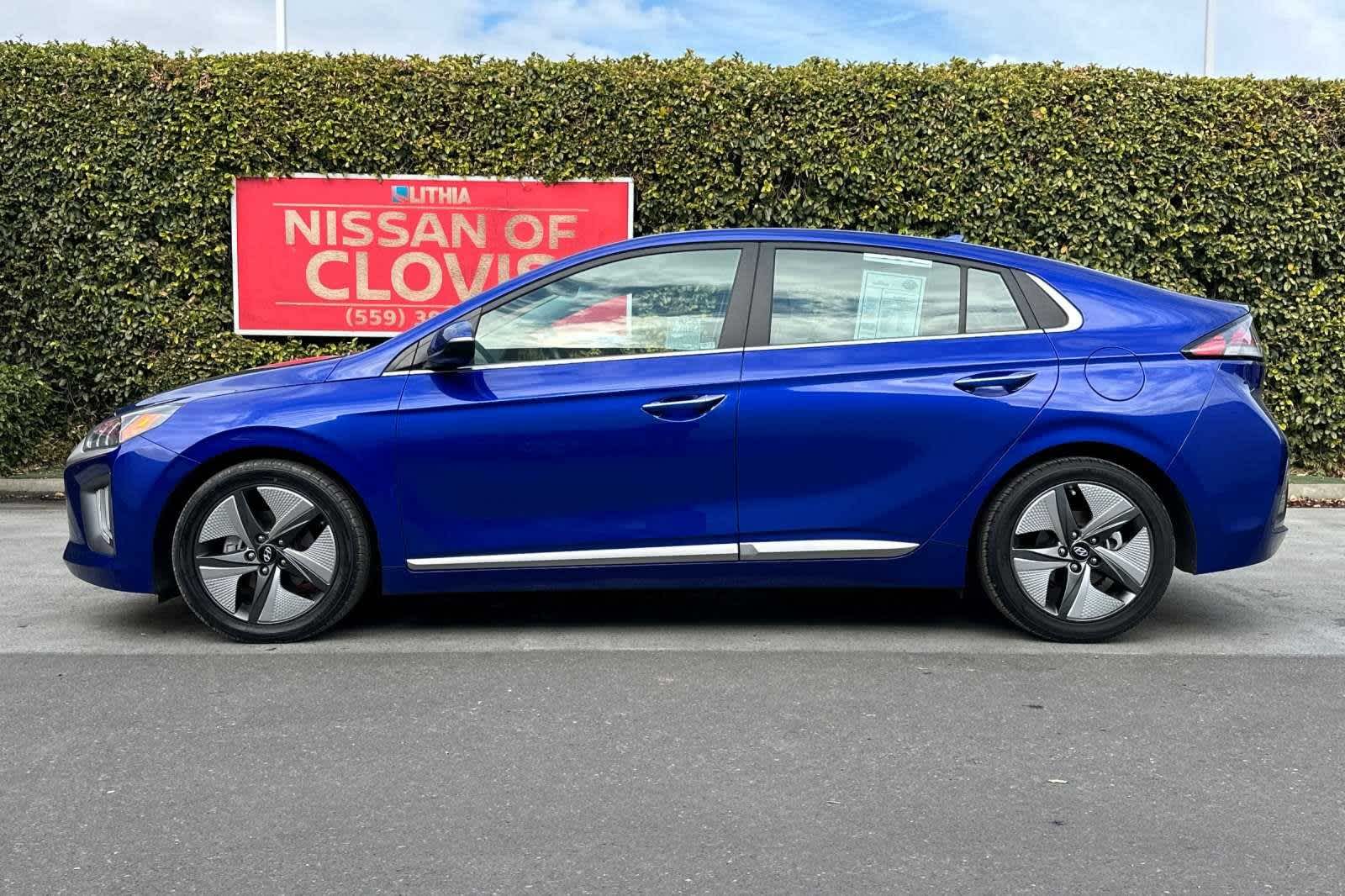 2022 Hyundai IONIQ Hybrid Limited 6