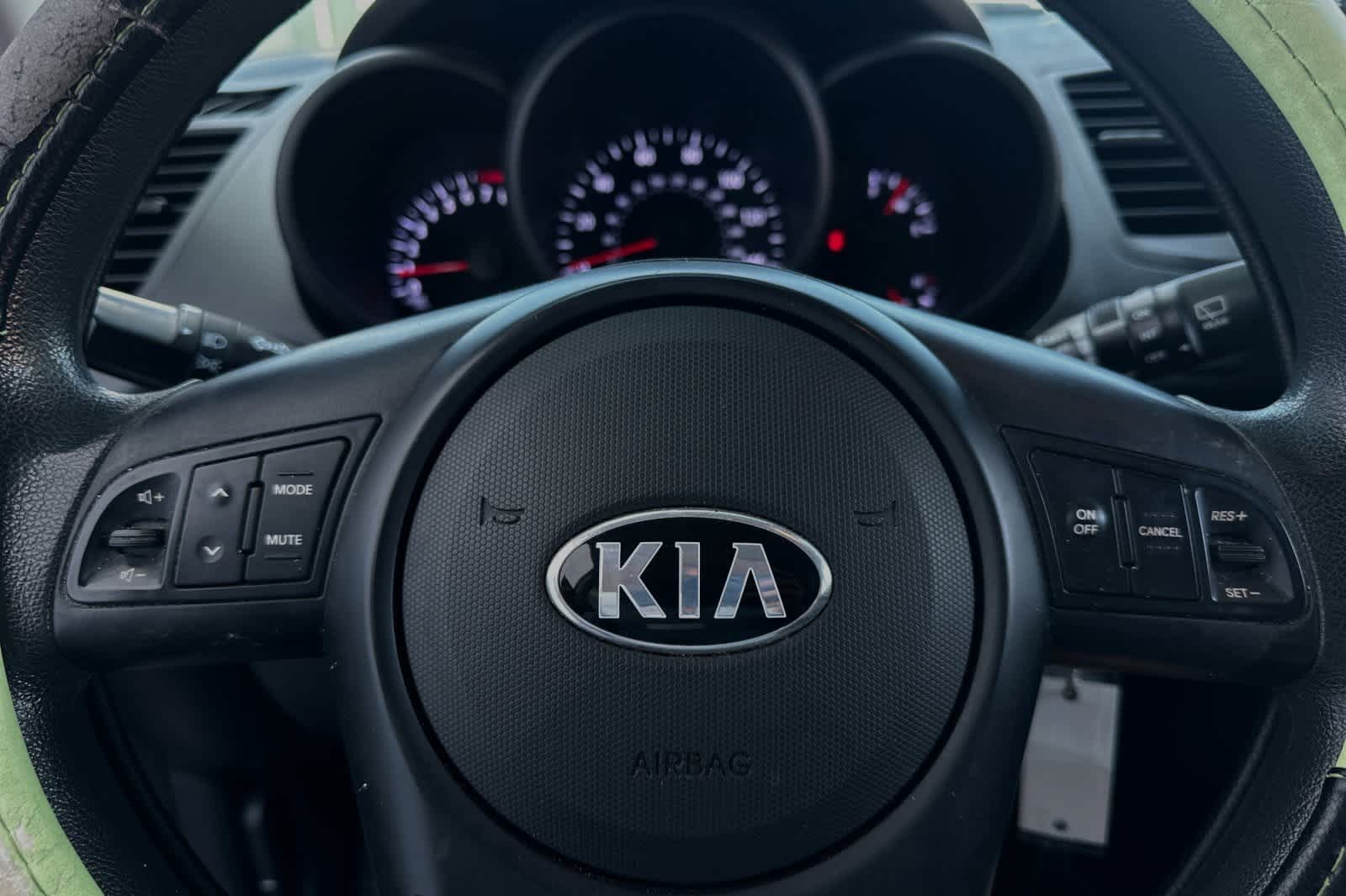 2013 Kia Soul Base 24