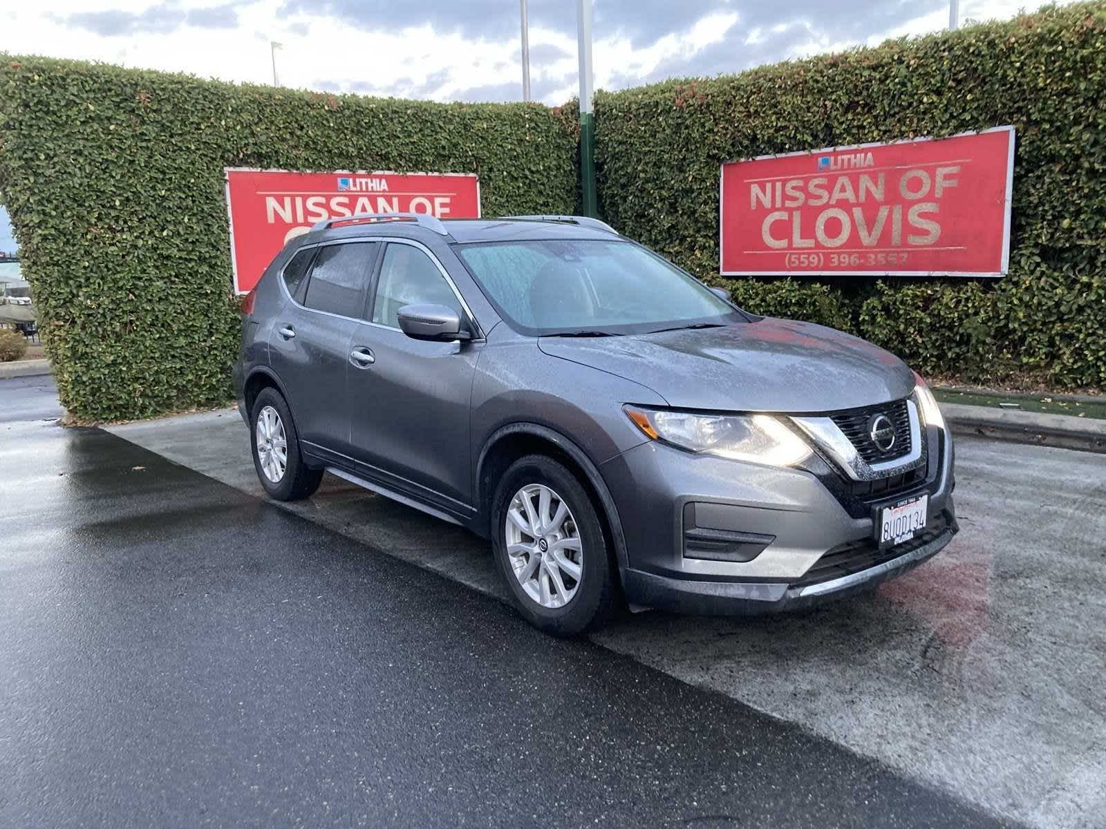 2019 Nissan Rogue SV 9