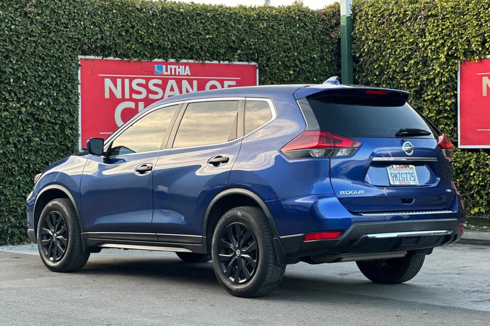 2019 Nissan Rogue S 7