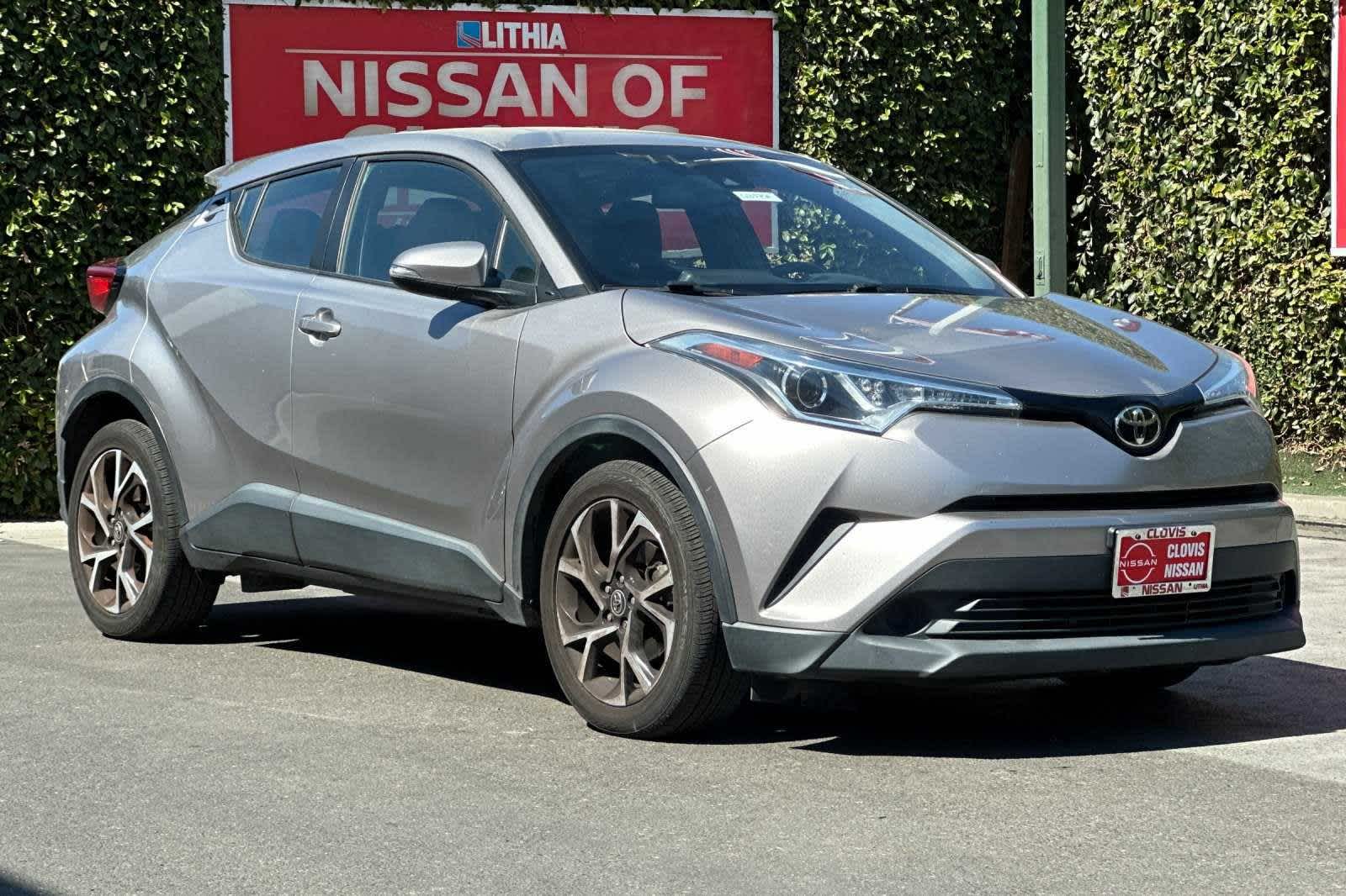 2018 Toyota C-HR XLE 10