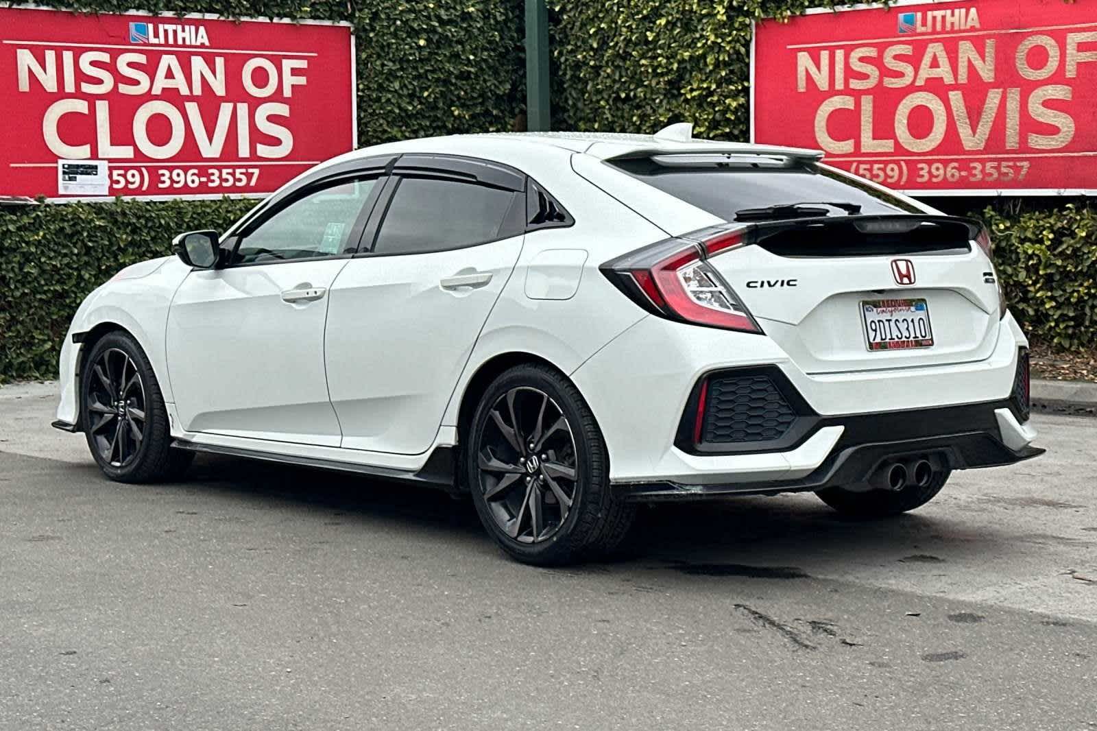 2018 Honda Civic Hatchback Sport Touring 7