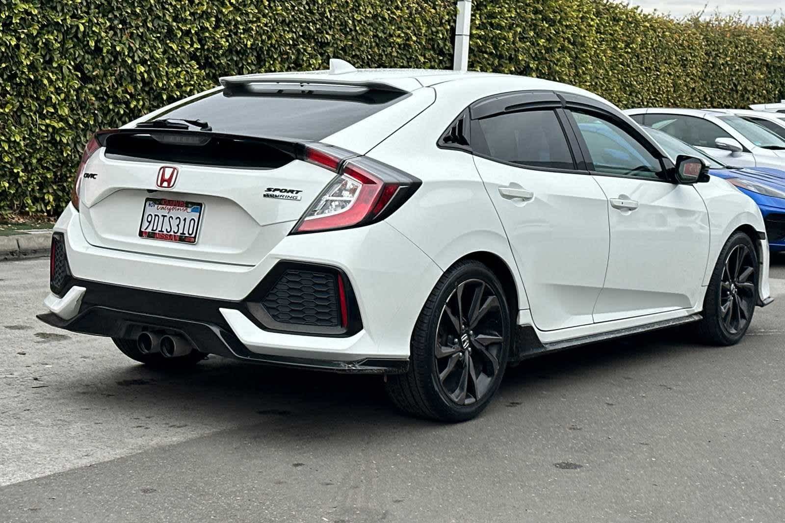 2018 Honda Civic Hatchback Sport Touring 3