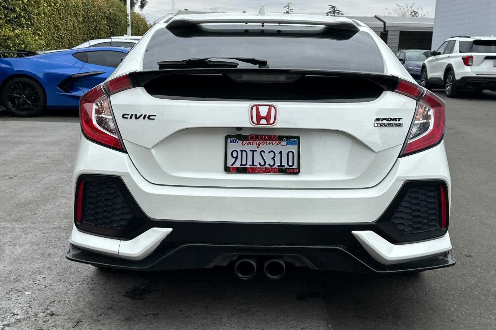 2018 Honda Civic Hatchback Sport Touring 8