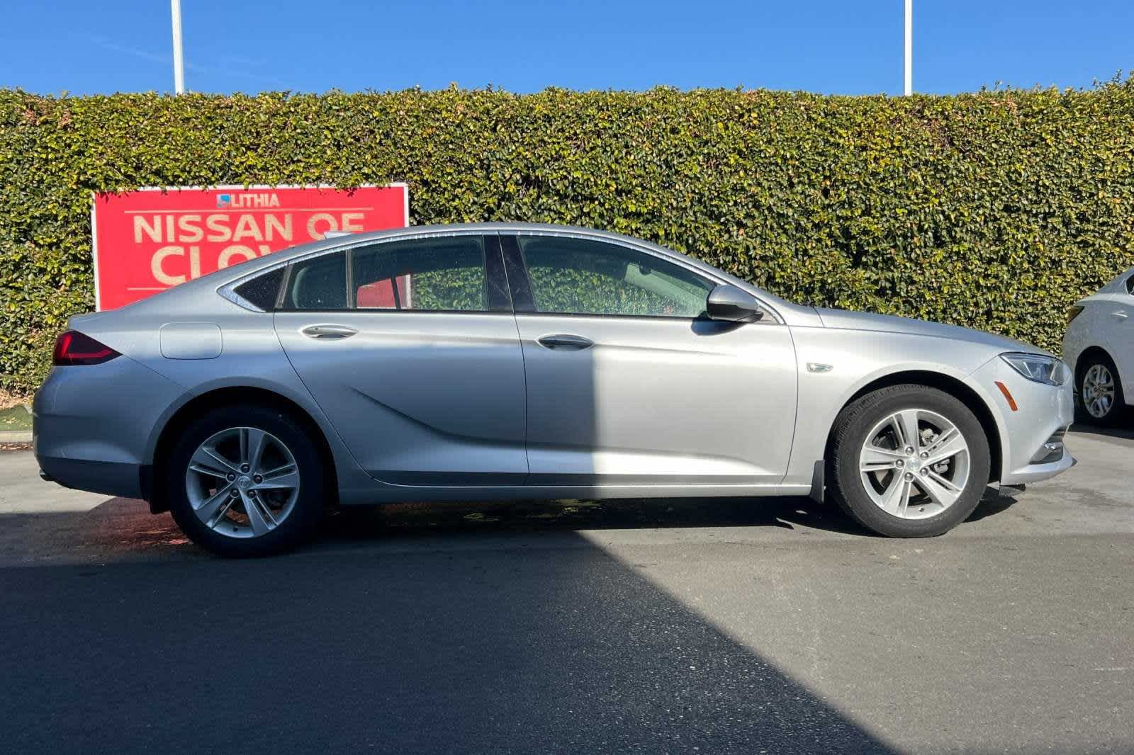 2019 Buick Regal Sportback Preferred 7