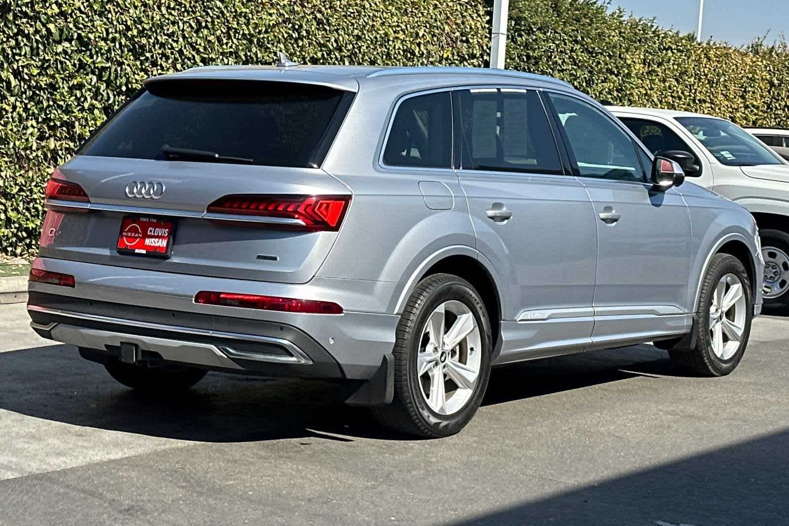 2021 Audi Q7 Premium Plus 3