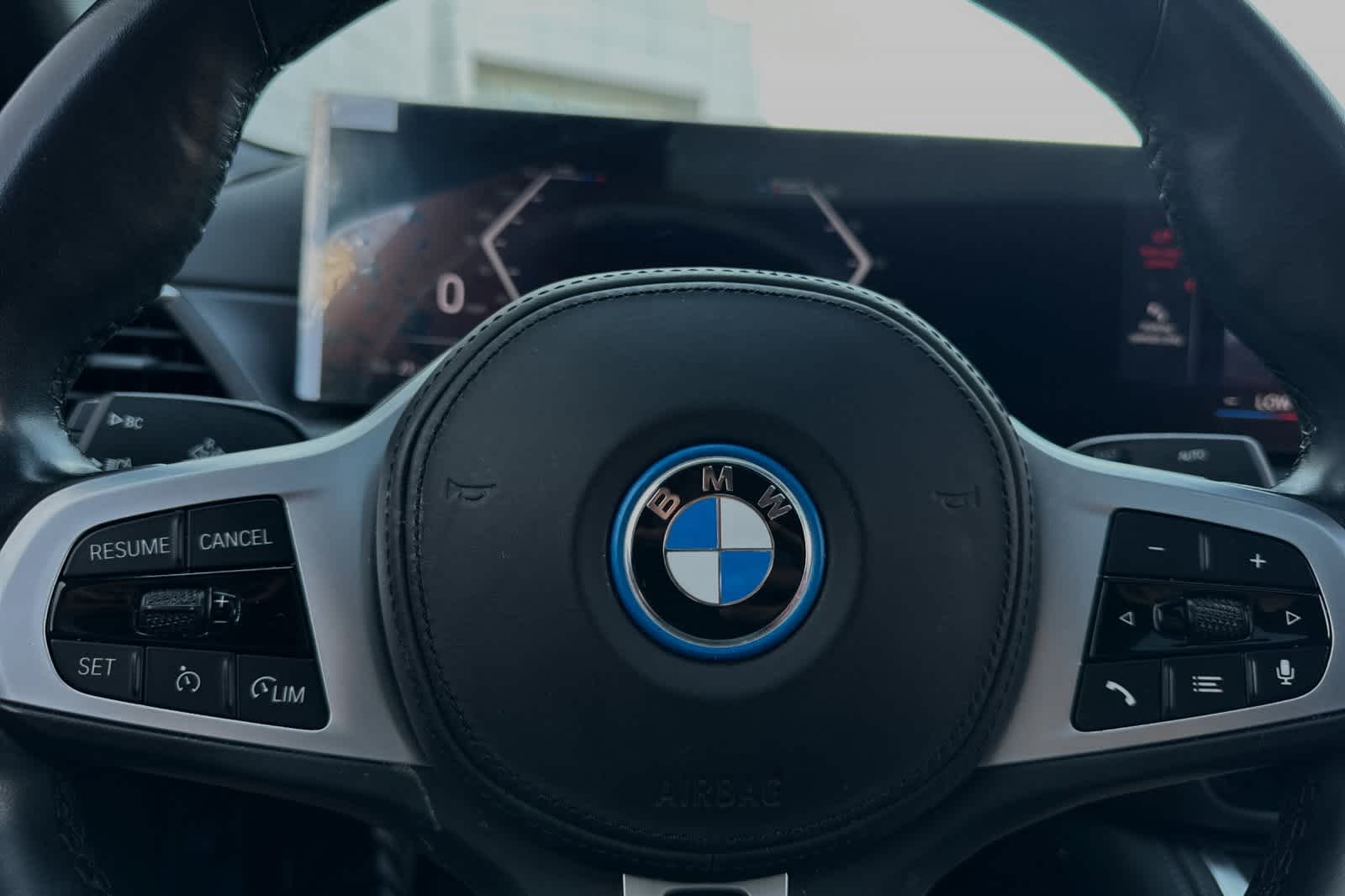 2023 BMW i4 eDrive40 26