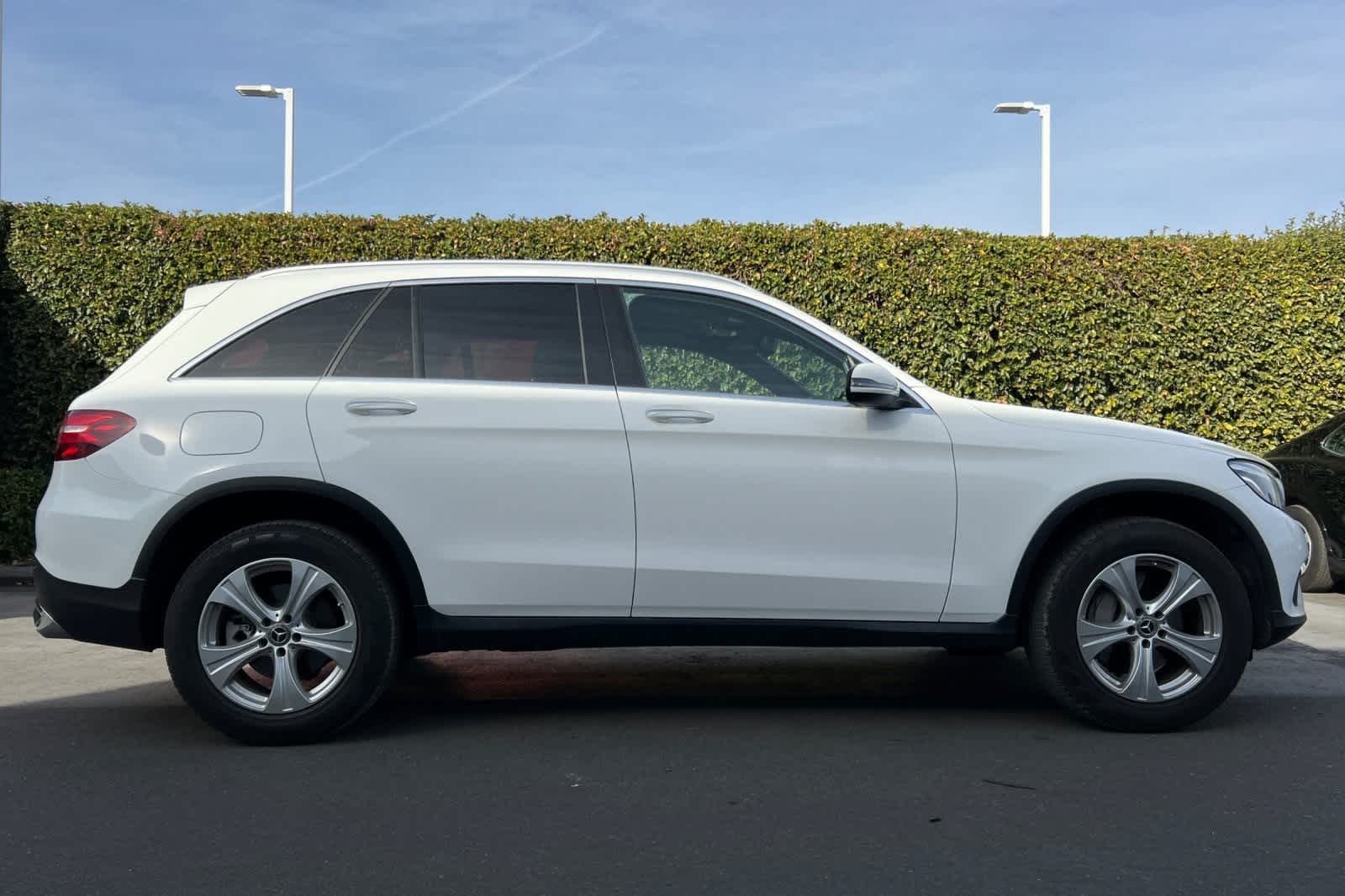 2018 Mercedes-Benz GLC GLC 300 9