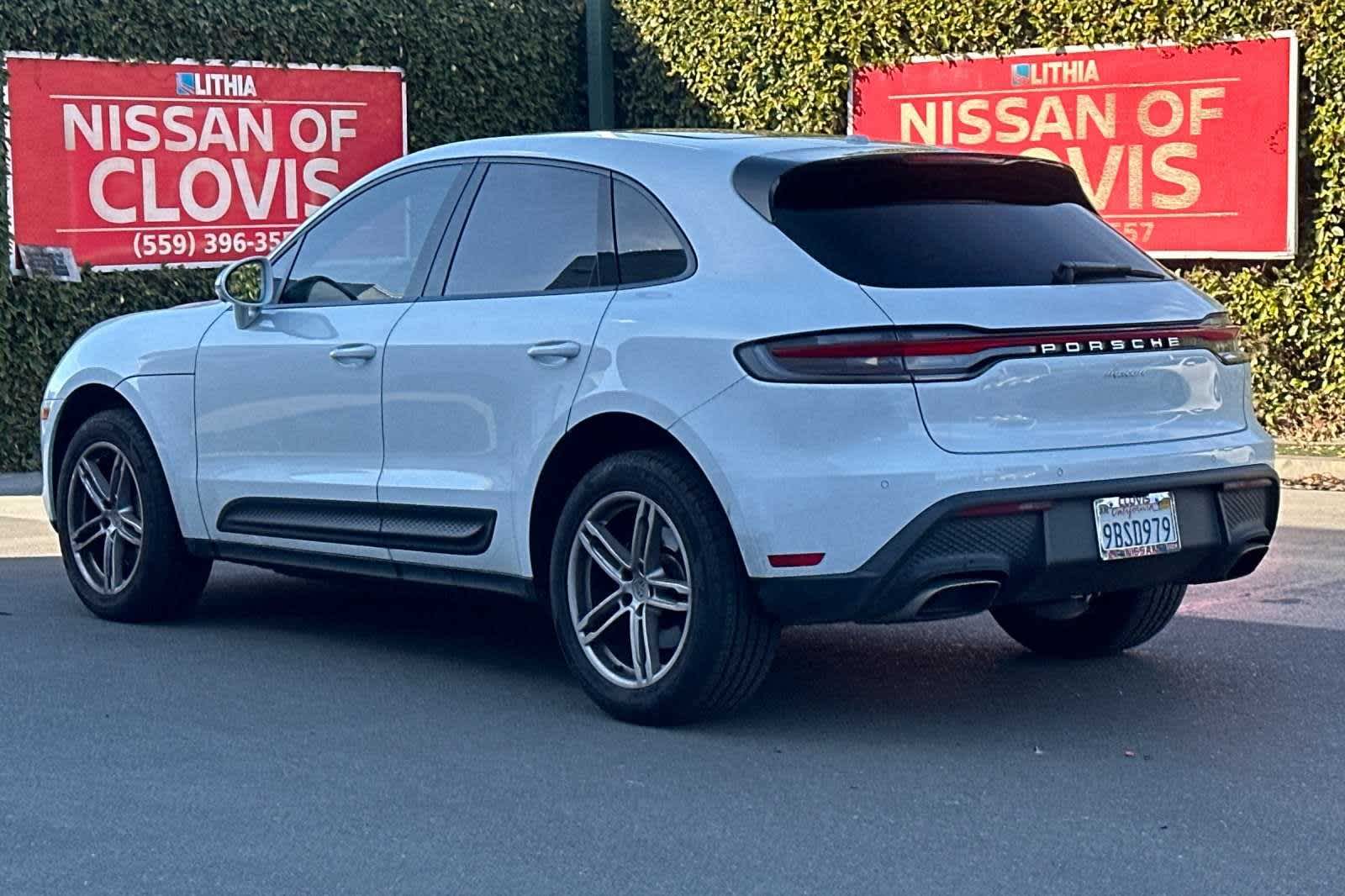 2022 Porsche Macan BASE 7