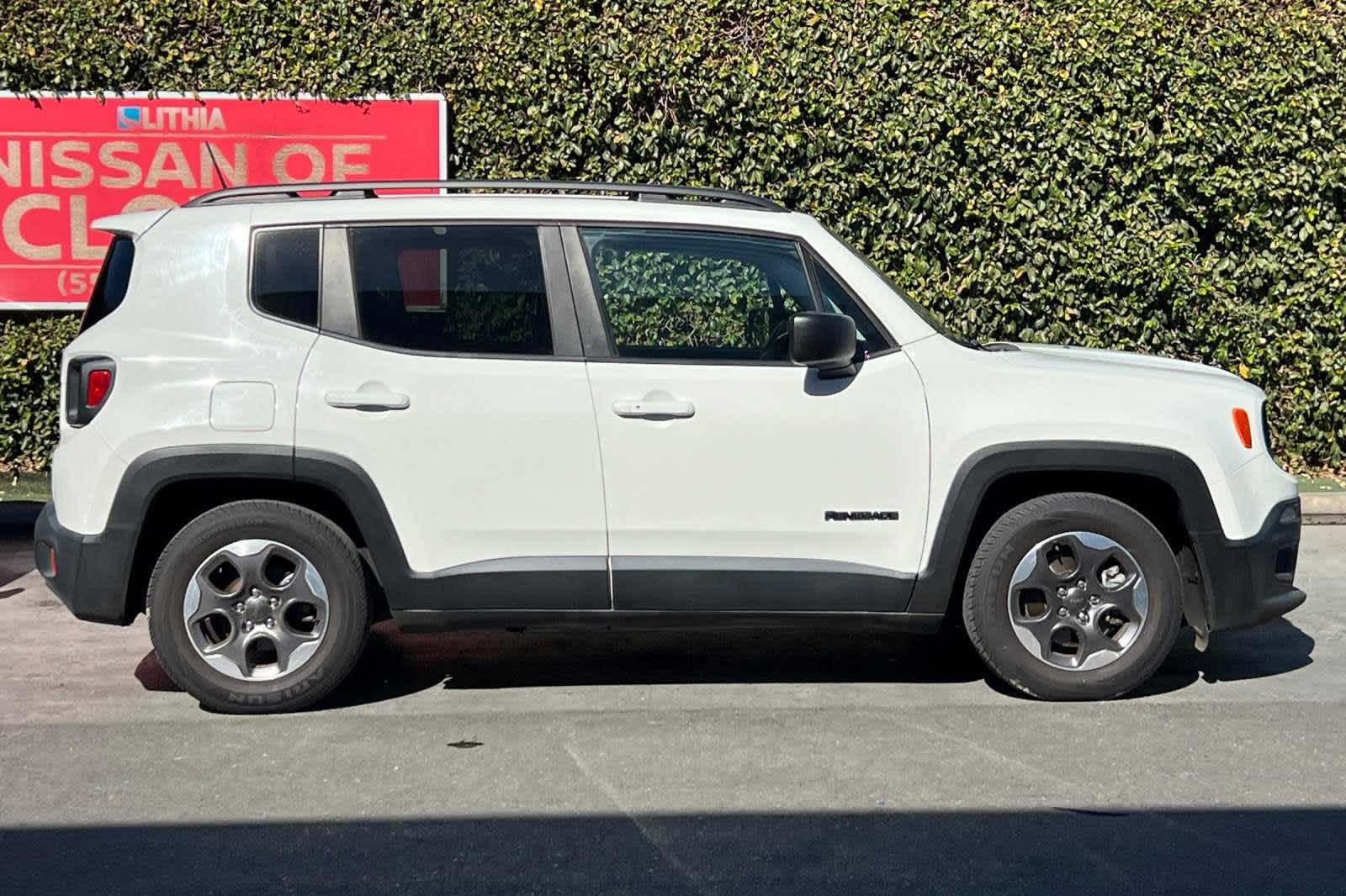 2017 Jeep Renegade Sport 9