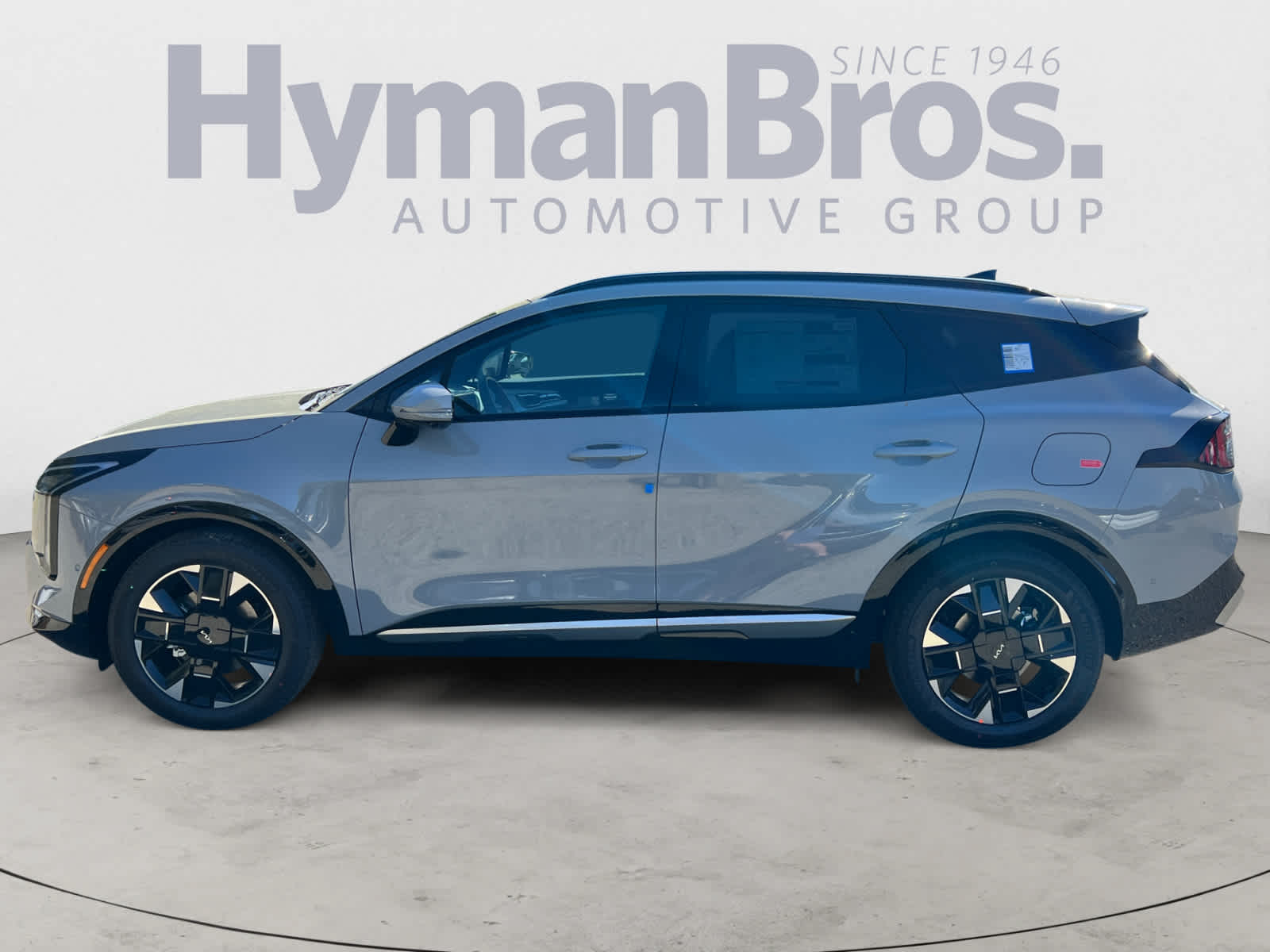View vehicle photo 7