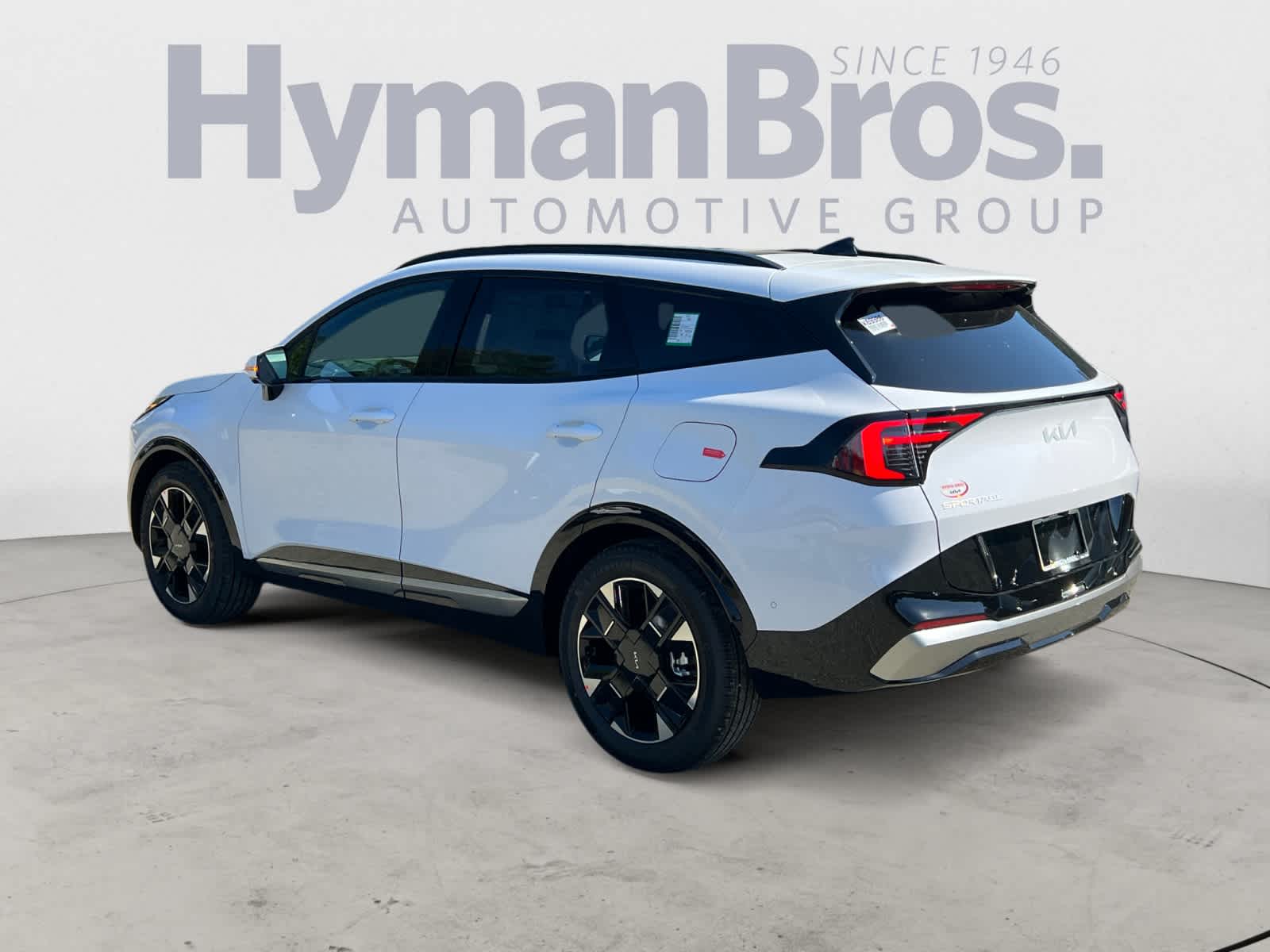 View vehicle photo 6