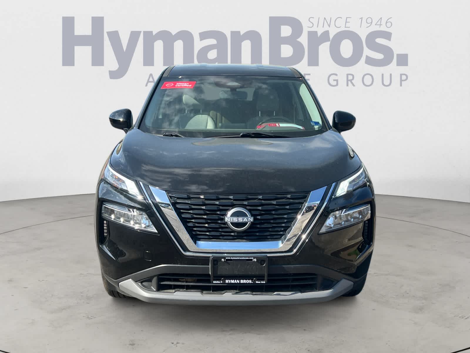 View vehicle photo 2