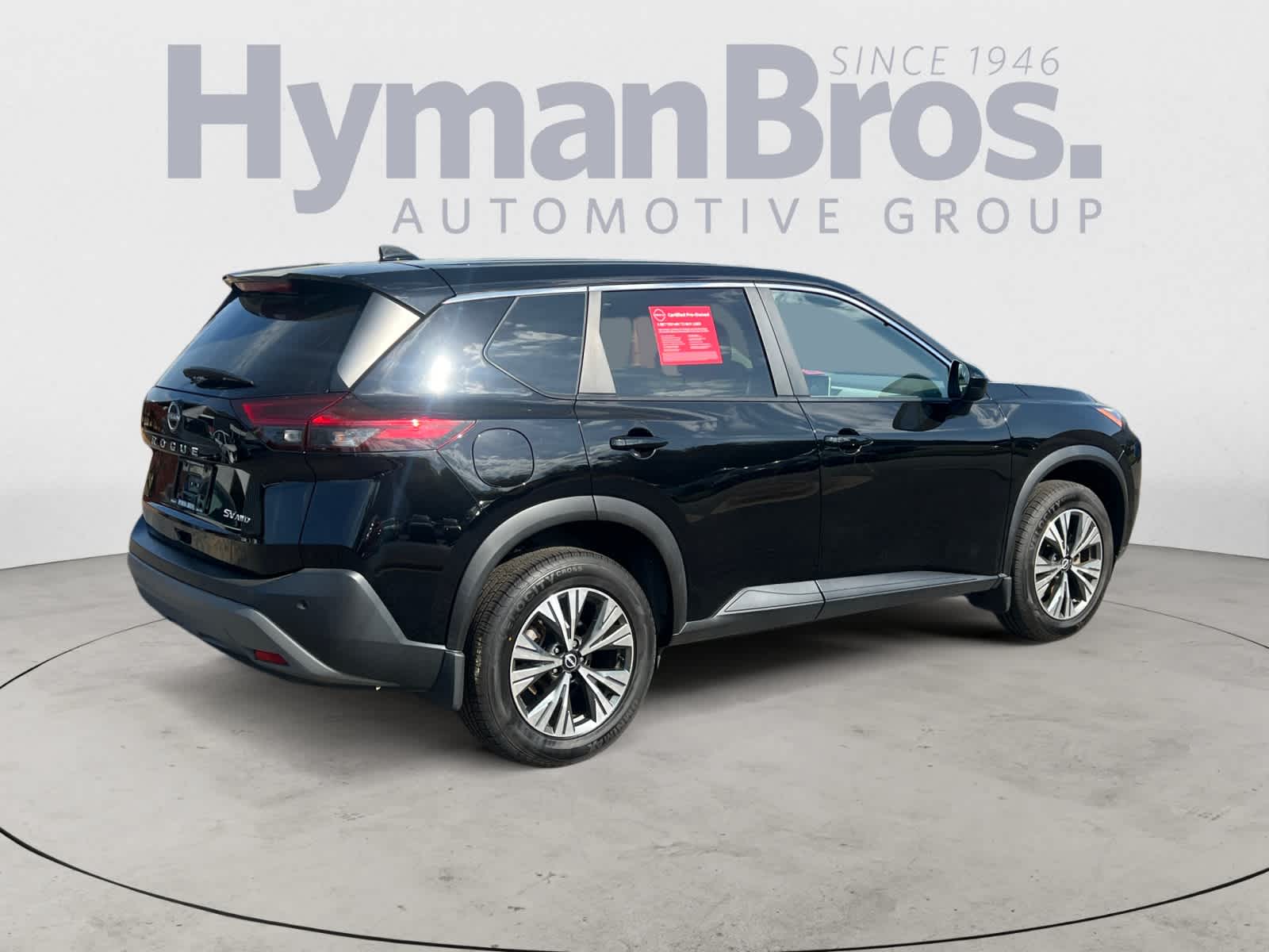 View vehicle photo 3