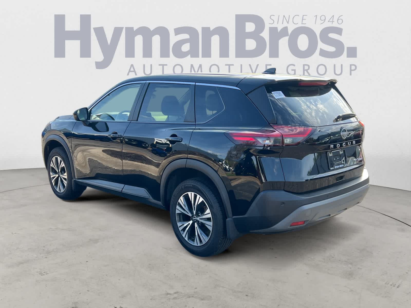 View vehicle photo 6