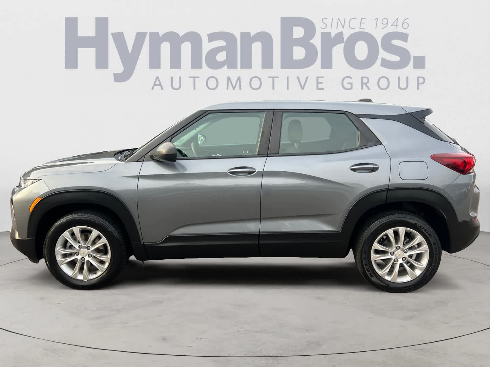 View vehicle photo 7