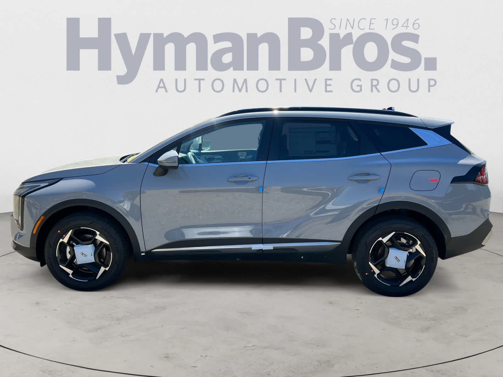 View vehicle photo 7