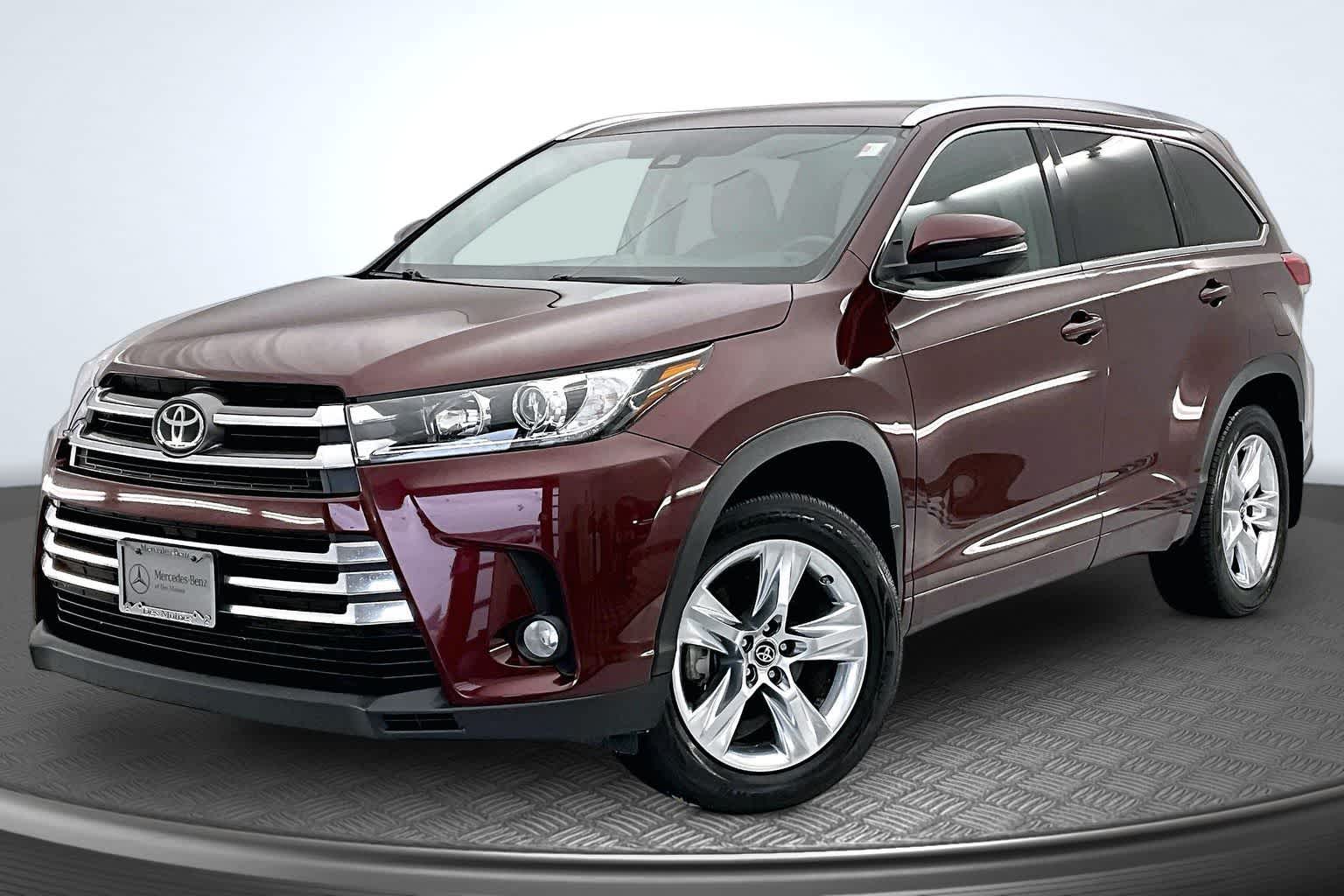 Ooh La La Rouge Mica 2017 Toyota Highlander SUV / Crossover All-Wheel Drive 8-Speed Automatic