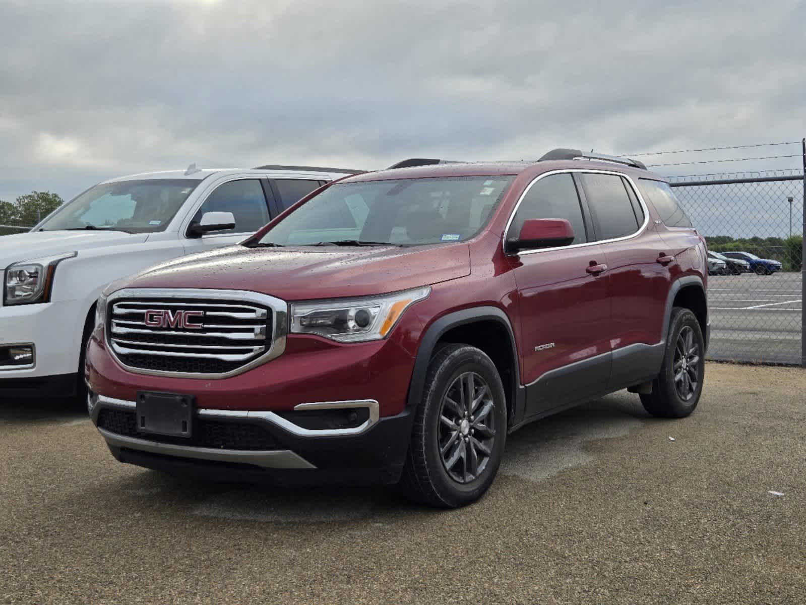 2019 GMC Acadia SLT 2