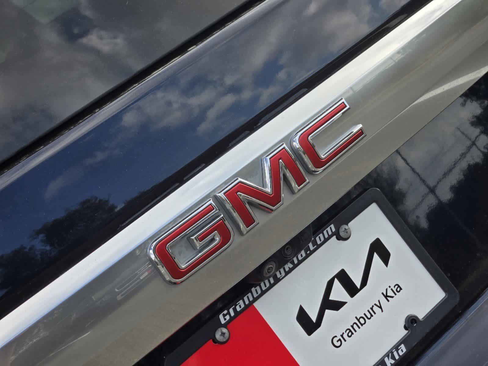 2022 GMC Yukon Denali 7