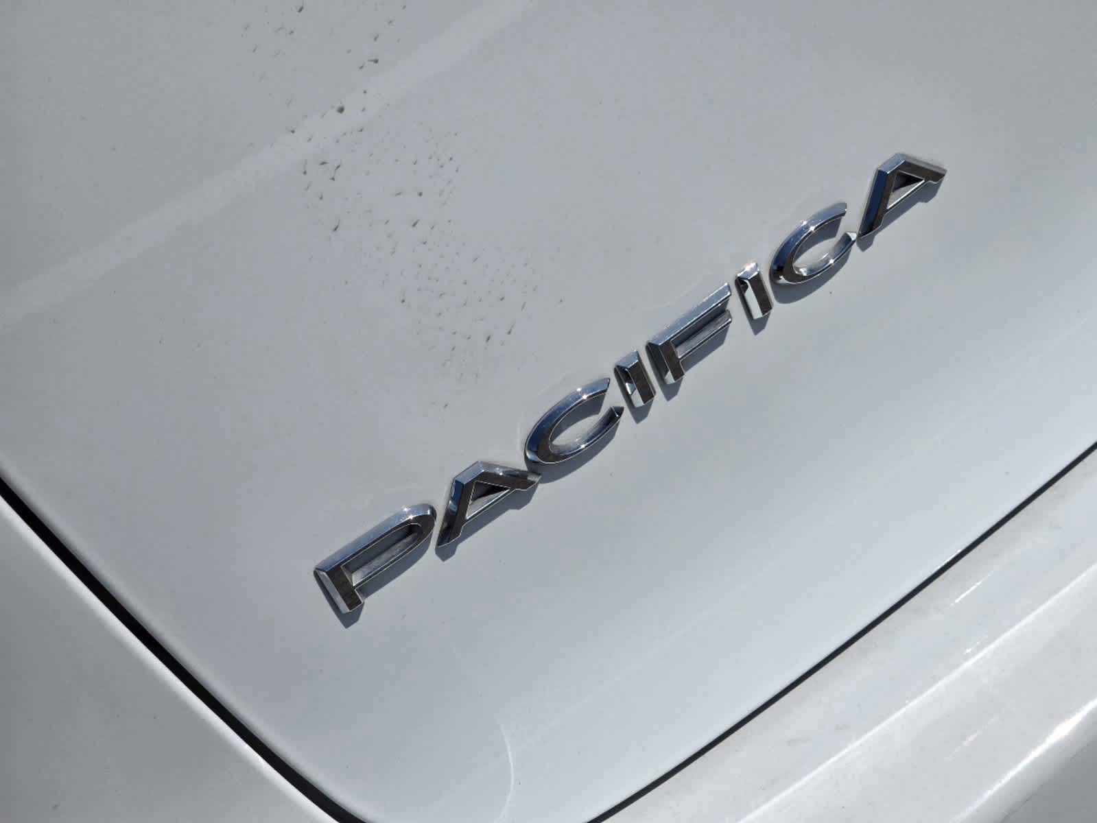 2022 Chrysler Pacifica Touring L 8