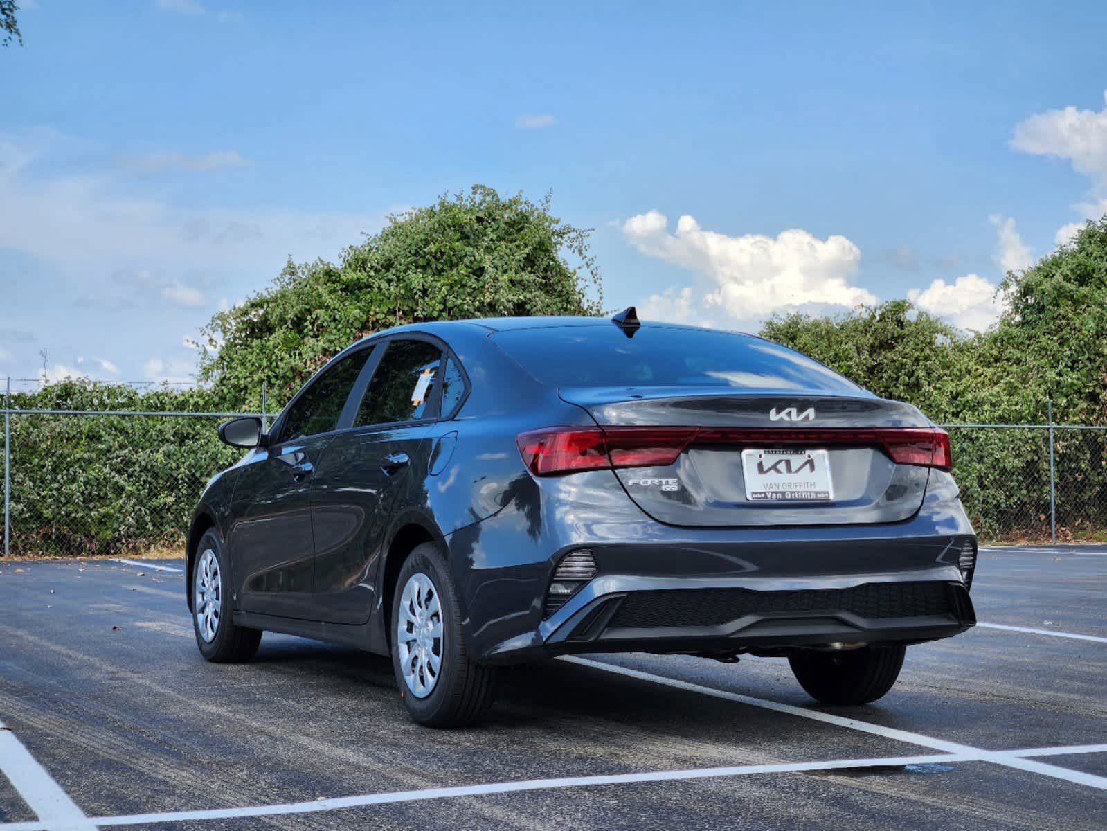 2024 Kia Forte LX 4