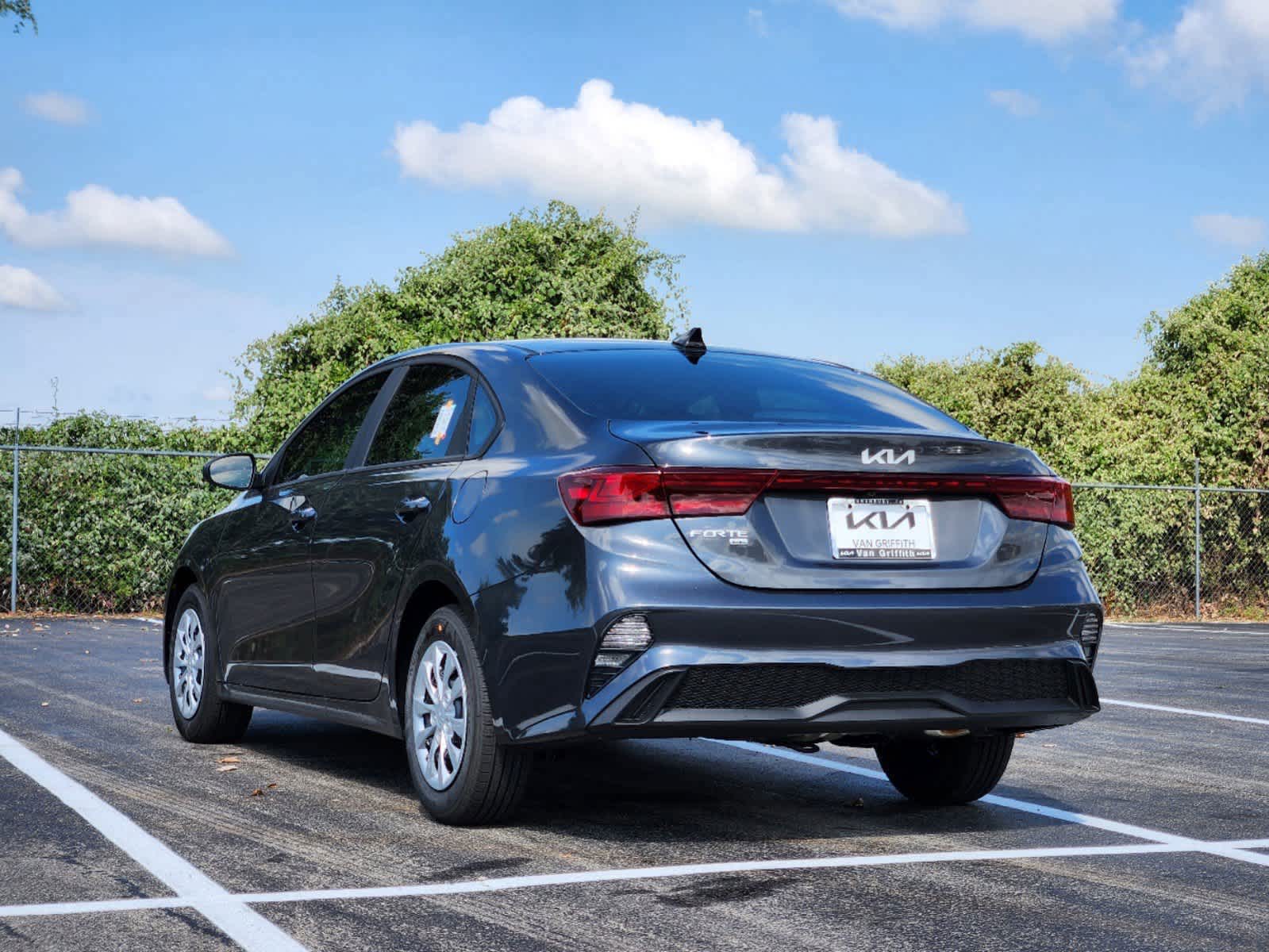 2024 Kia Forte LX 4