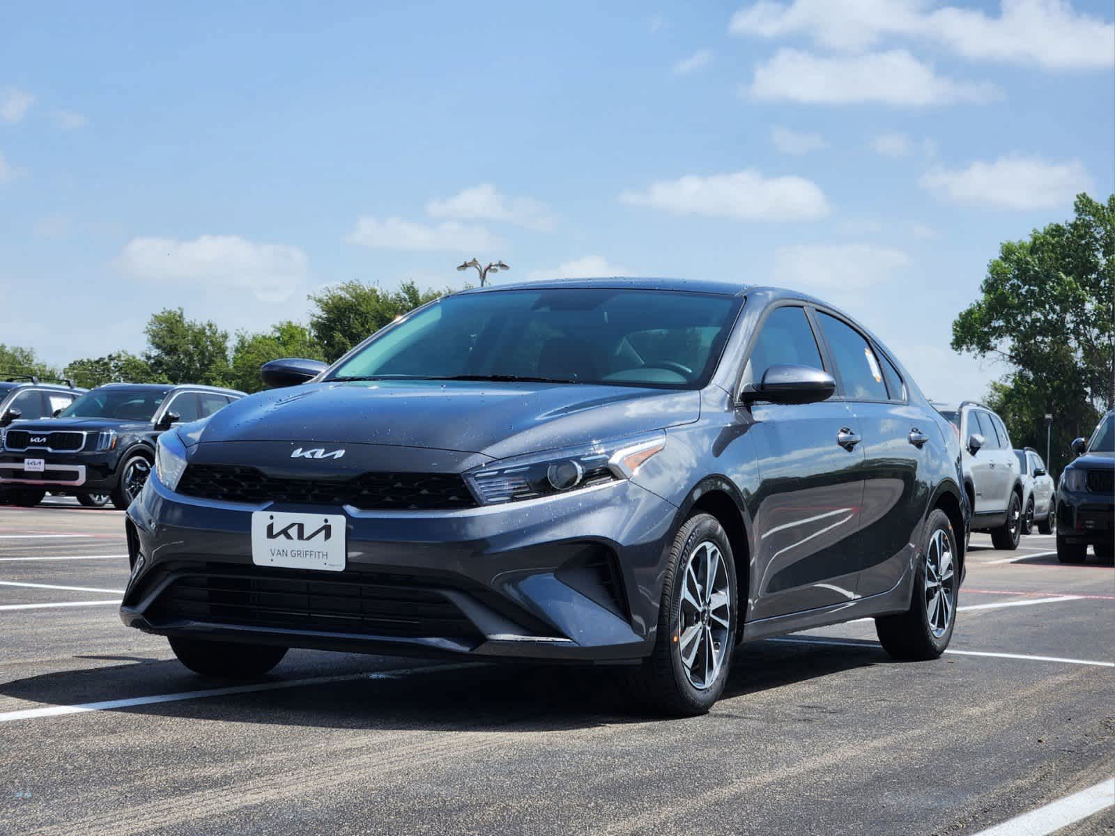 2024 Kia Forte LXS 2