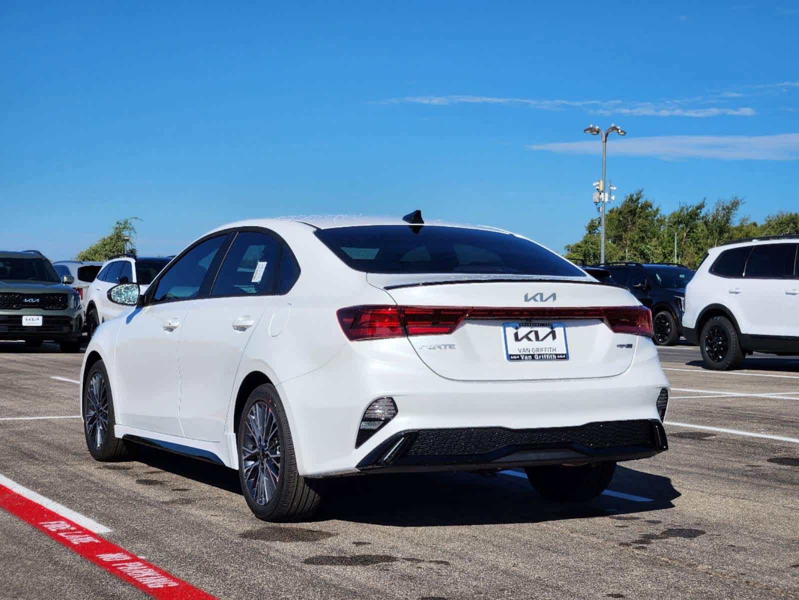 2024 Kia Forte GT-Line 4