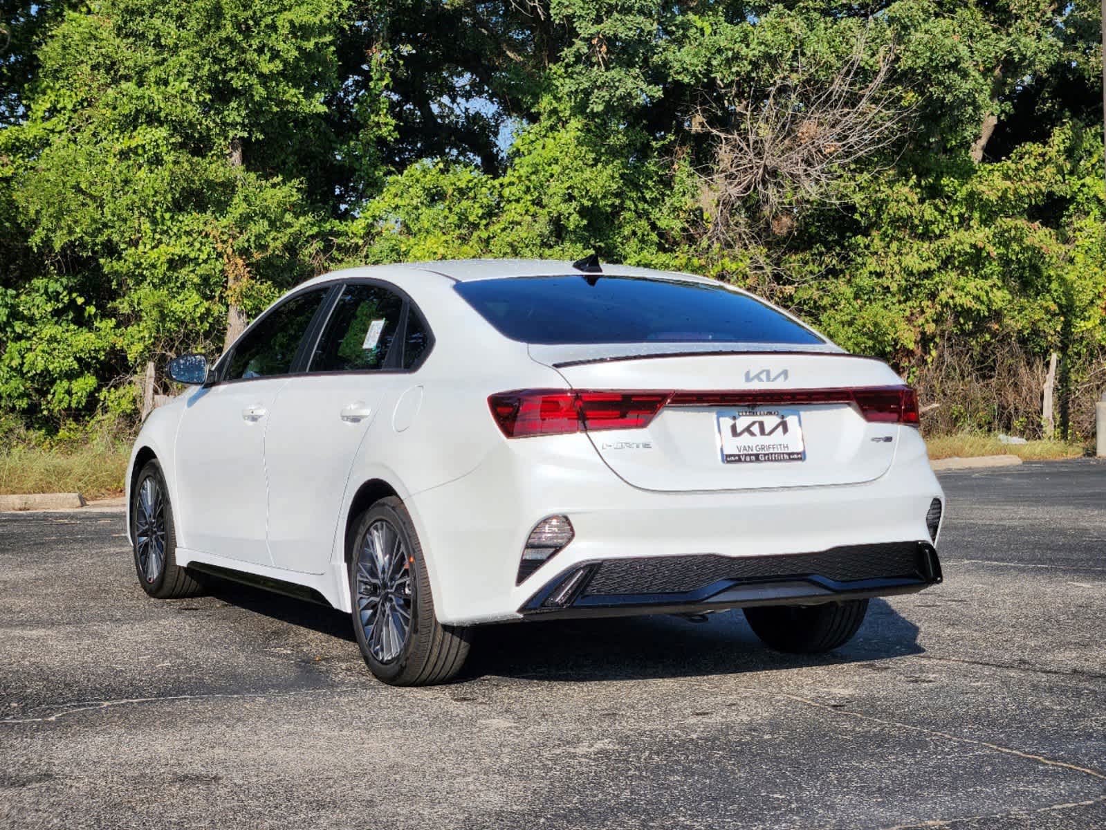 2024 Kia Forte GT-Line 4