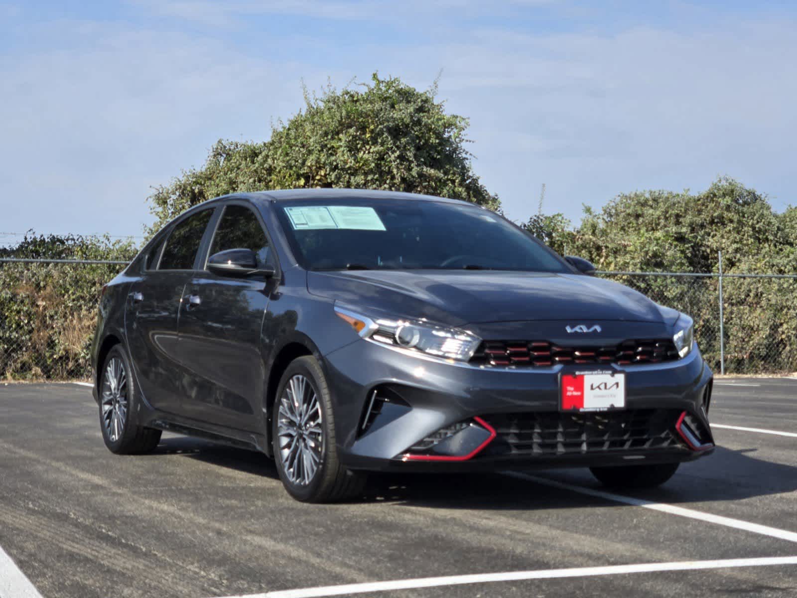 2023 Kia Forte GT-Line 2