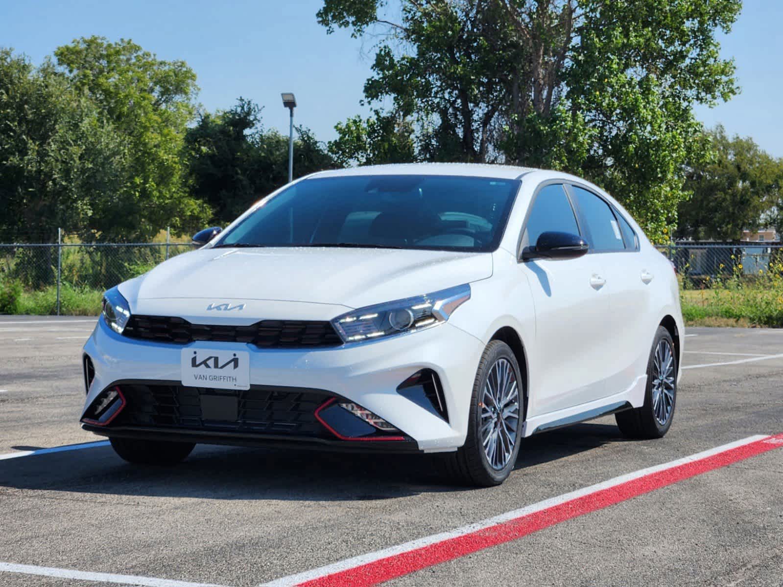 2024 Kia Forte GT-Line 2