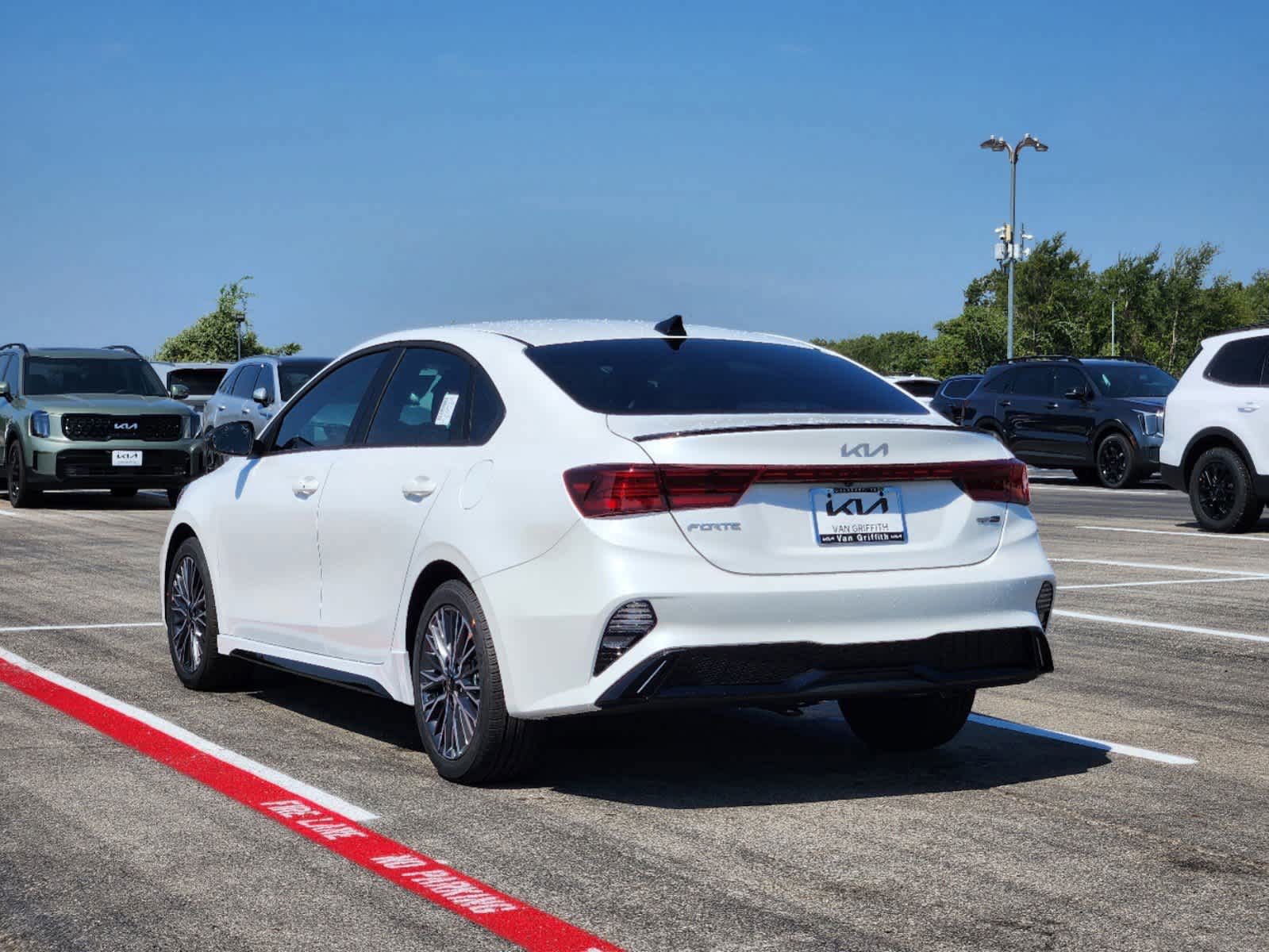 2024 Kia Forte GT-Line 4