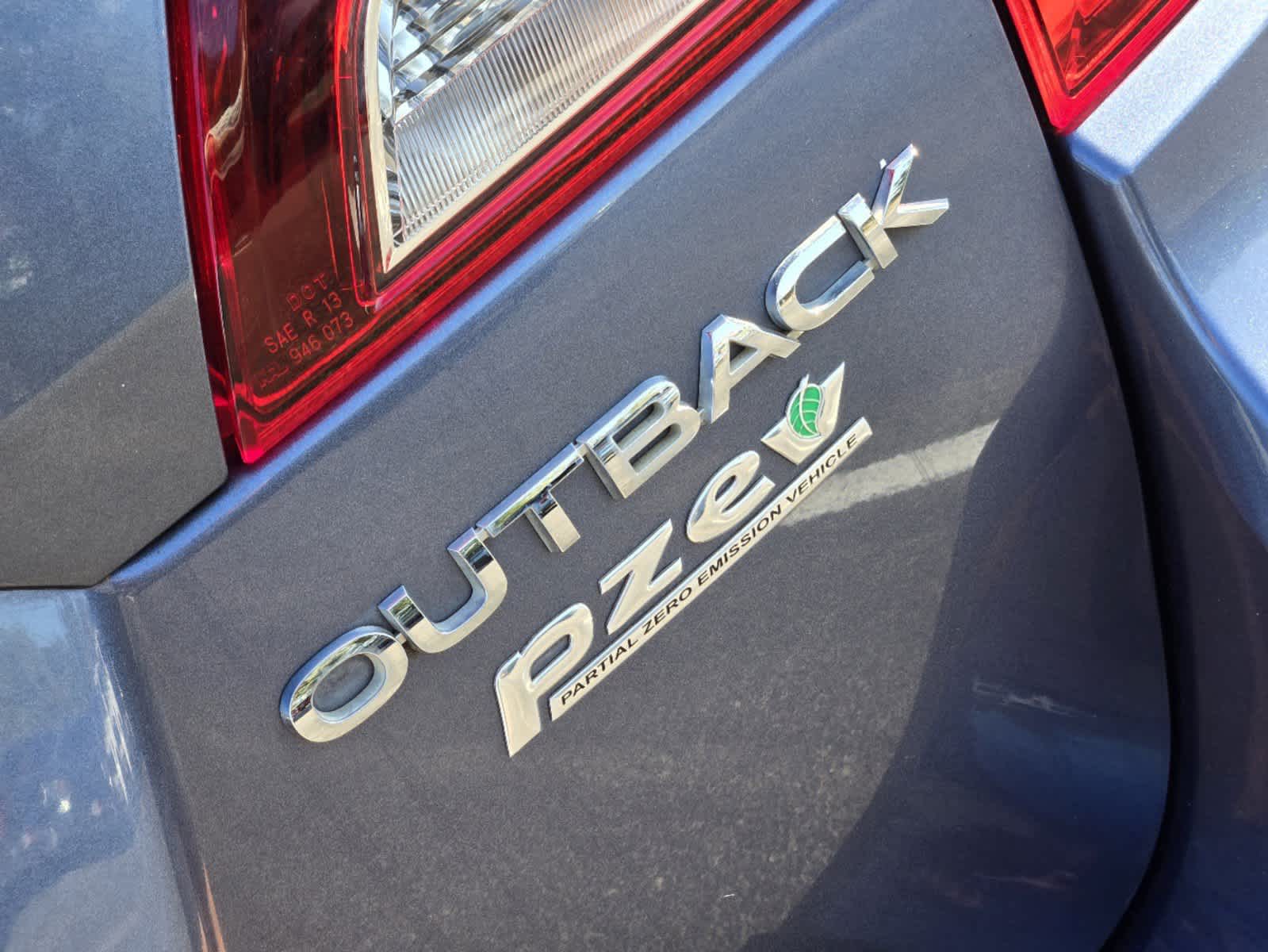 2016 Subaru Outback 2.5i Limited 9