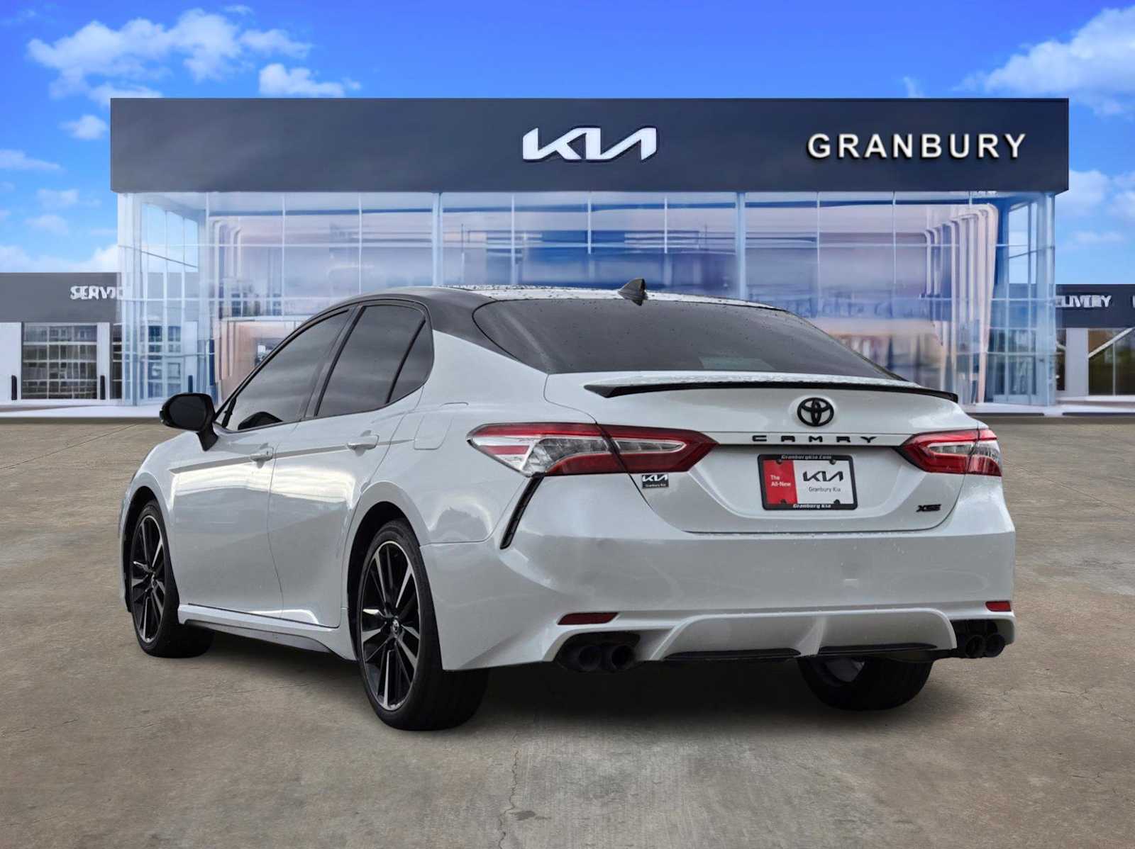 2020 Toyota Camry XSE 3