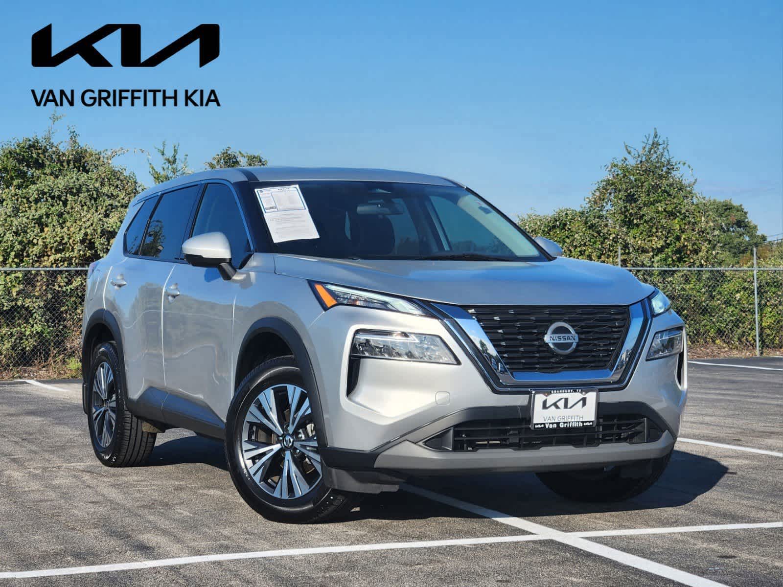 2021 Nissan Rogue SV 1