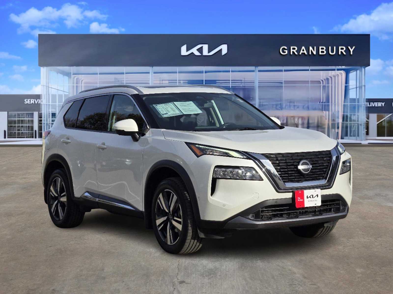 2022 Nissan Rogue SL 2