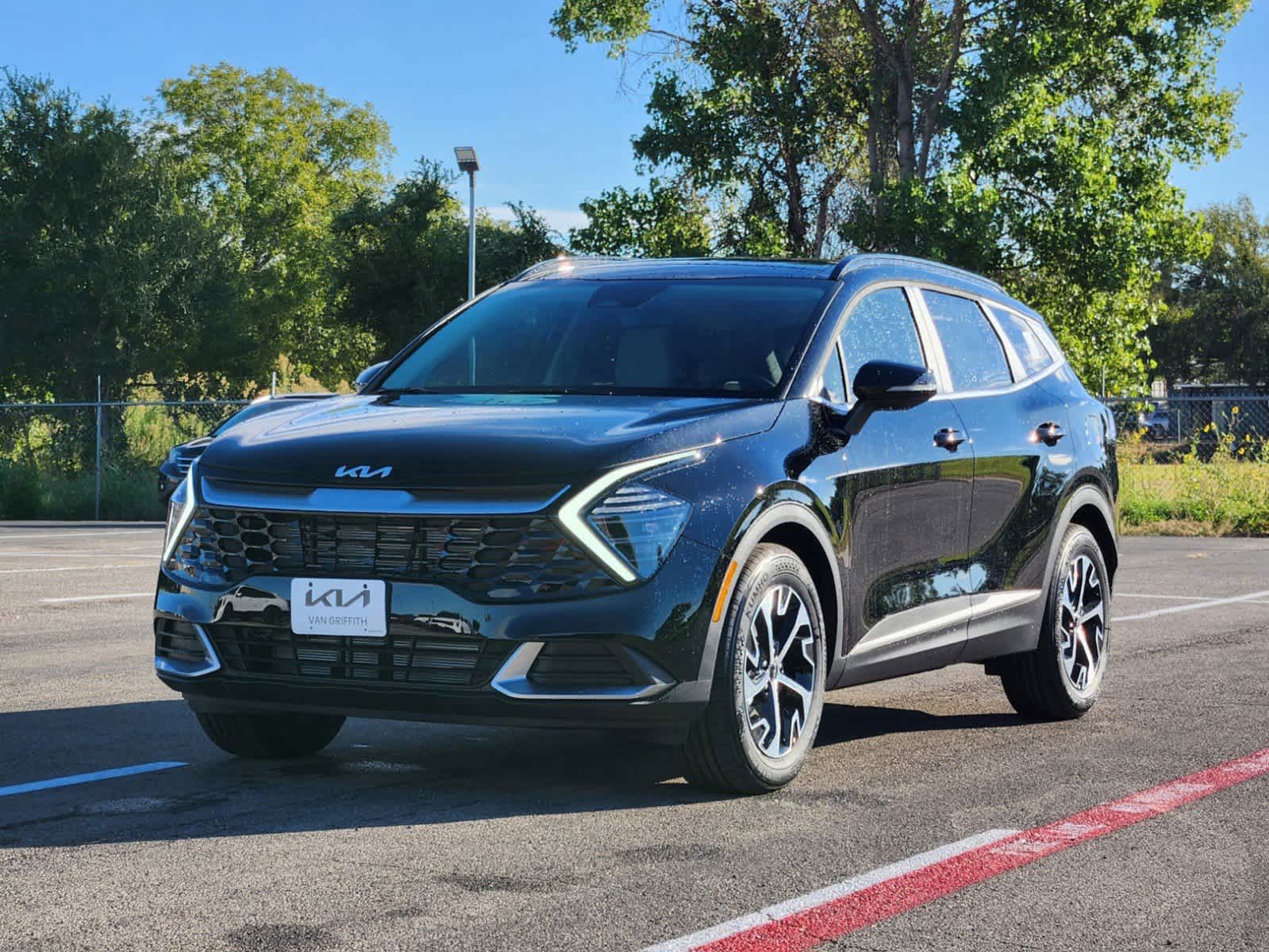 2025 Kia Sportage EX 2